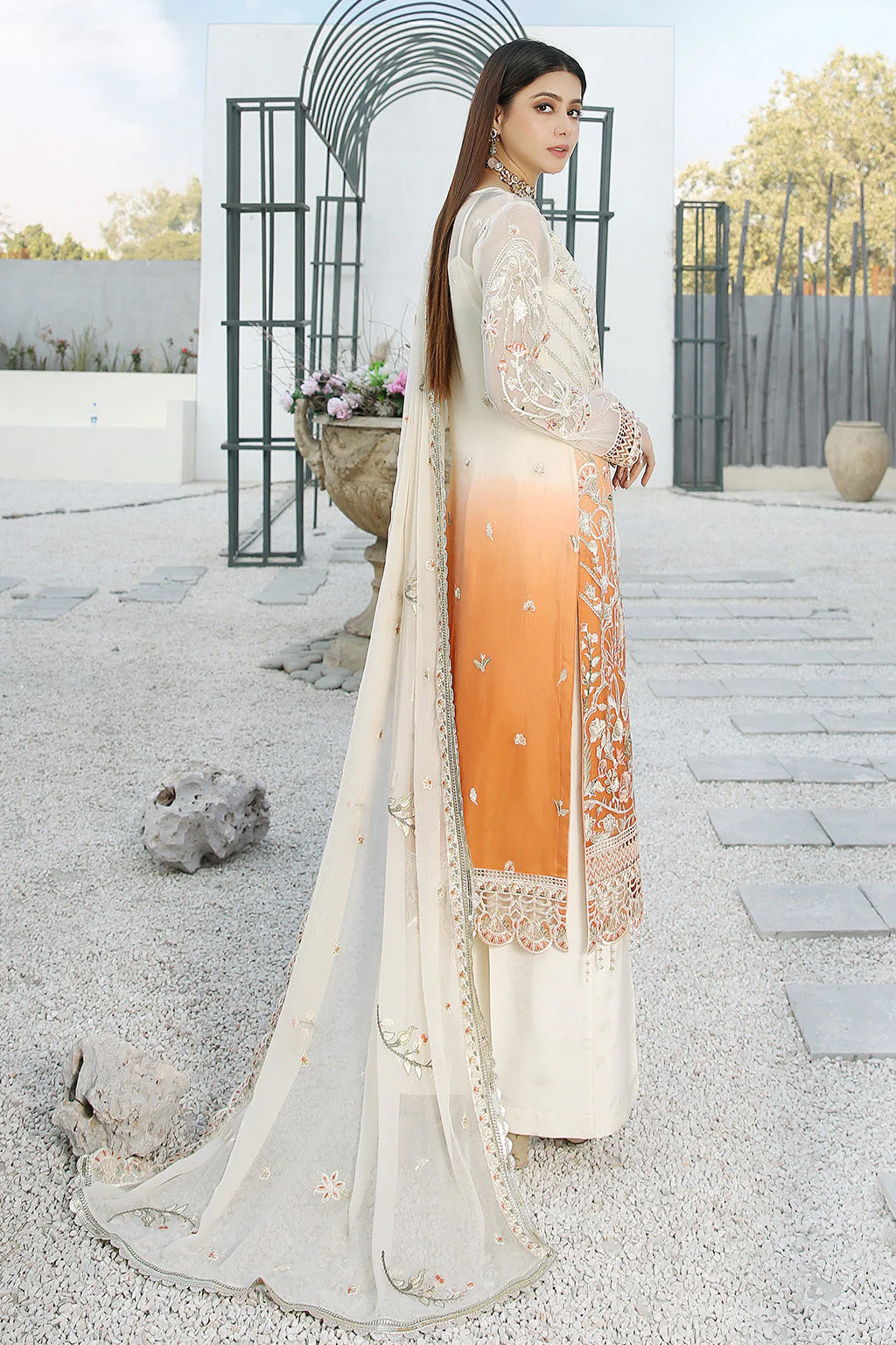 Maryam's Misaal Embroidered Formal Stitched/Pret Festive Collection – M-210 - Image 3