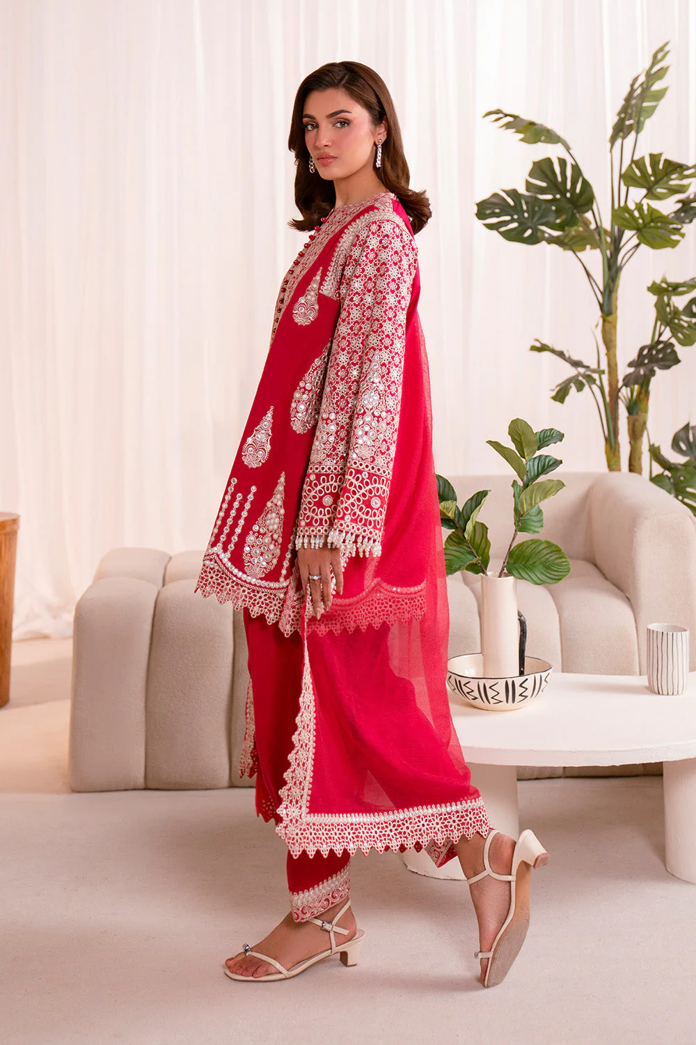 Maryum N Maria Bloom Poise Lawn Edit – GENEVIÈVE - MSU0682 - Image 4