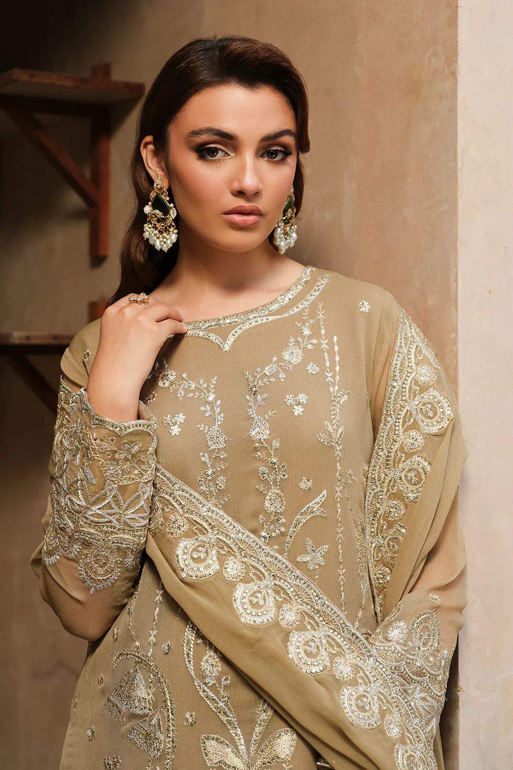 Maryum N Maria - Freesia Emira Luxury Formals – FW-40031 - Farrin - Image 5
