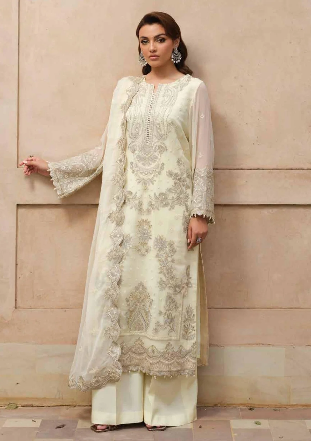 Maryum N Maria - Freesia Emira Luxury Formals – FW-40032 - Azin - Image 3