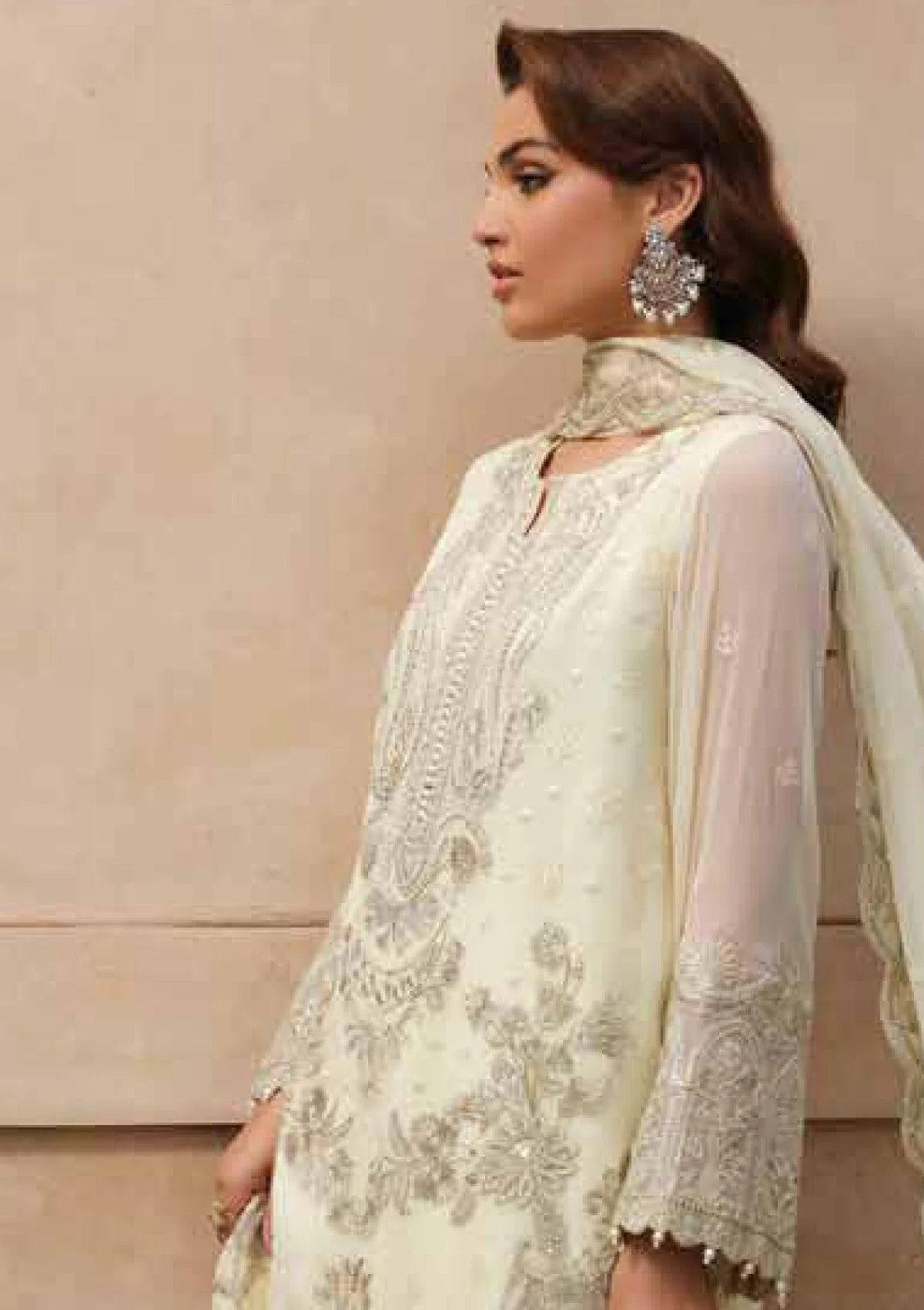 Maryum N Maria - Freesia Emira Luxury Formals – FW-40032 - Azin - Image 5