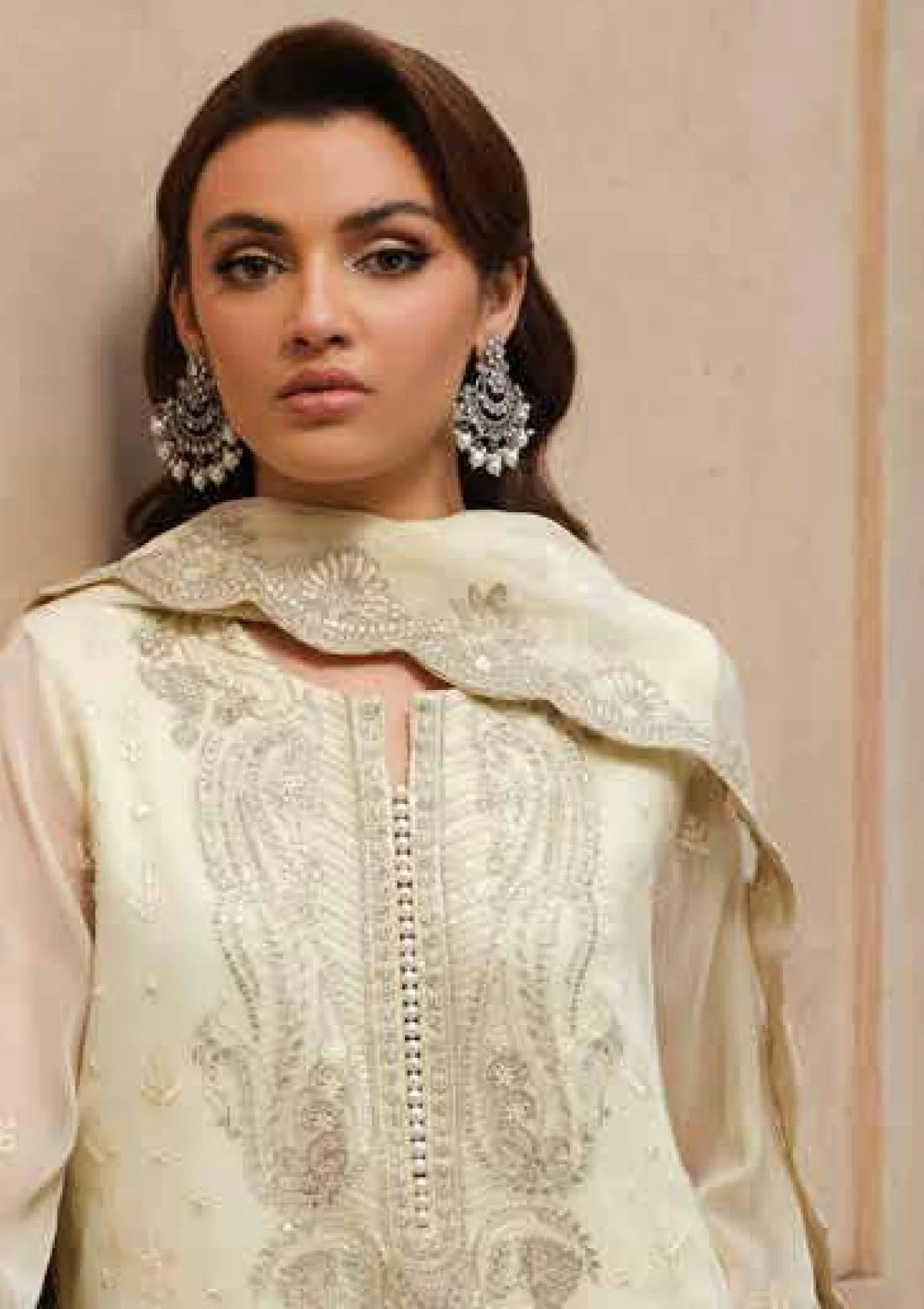 Maryum N Maria - Freesia Emira Luxury Formals – FW-40032 - Azin - Image 8