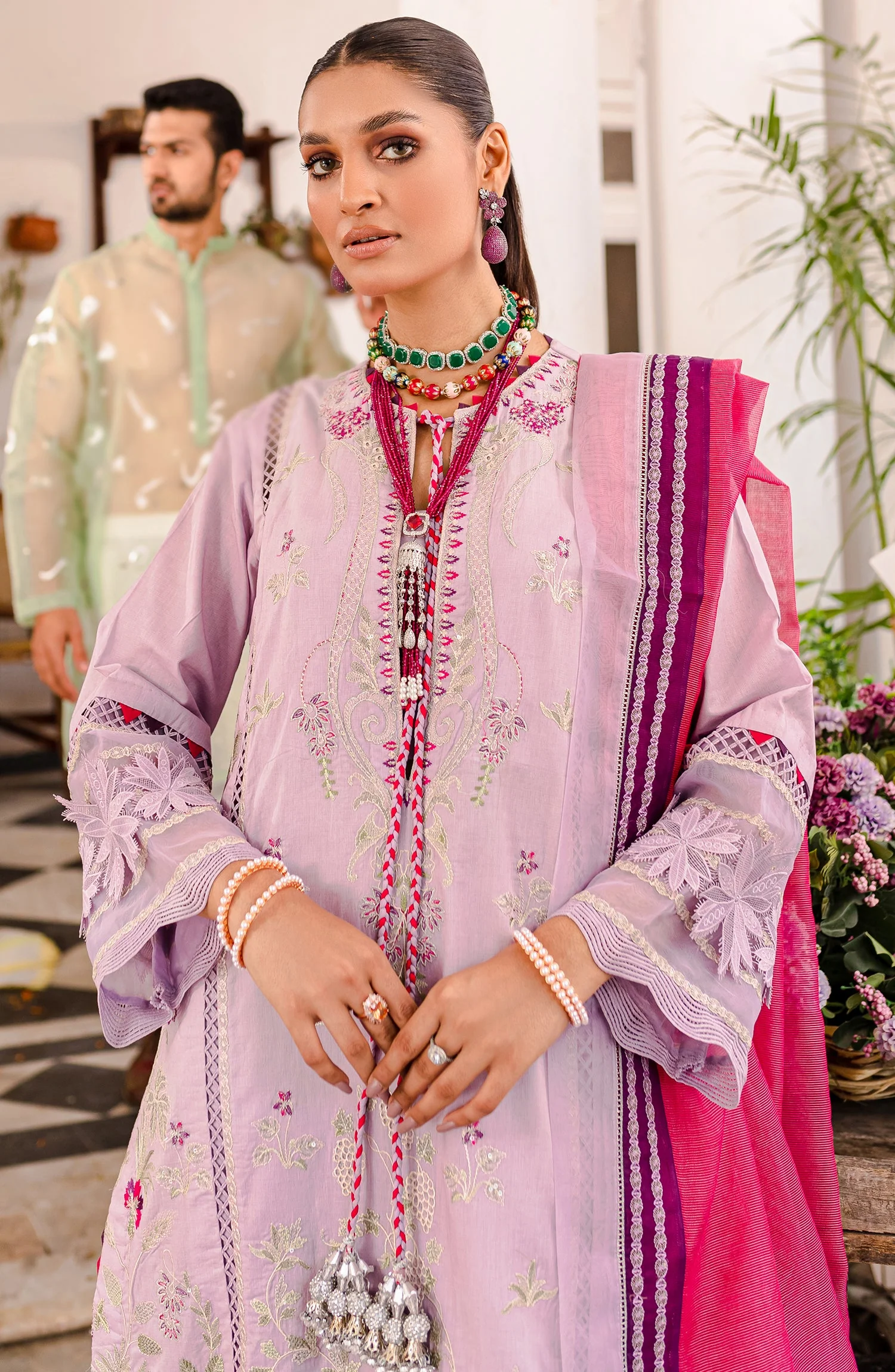 Maryum N Maria Jashan-e-Eid Luxury Lawn Formal Collection – Berry (MLFD-135) - Image 2