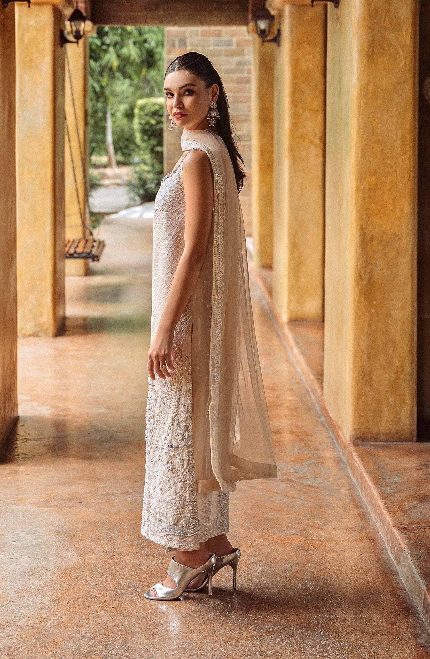 Maryum N Maria Luxury Formals – KESHINI - MW24-551 - Image 5