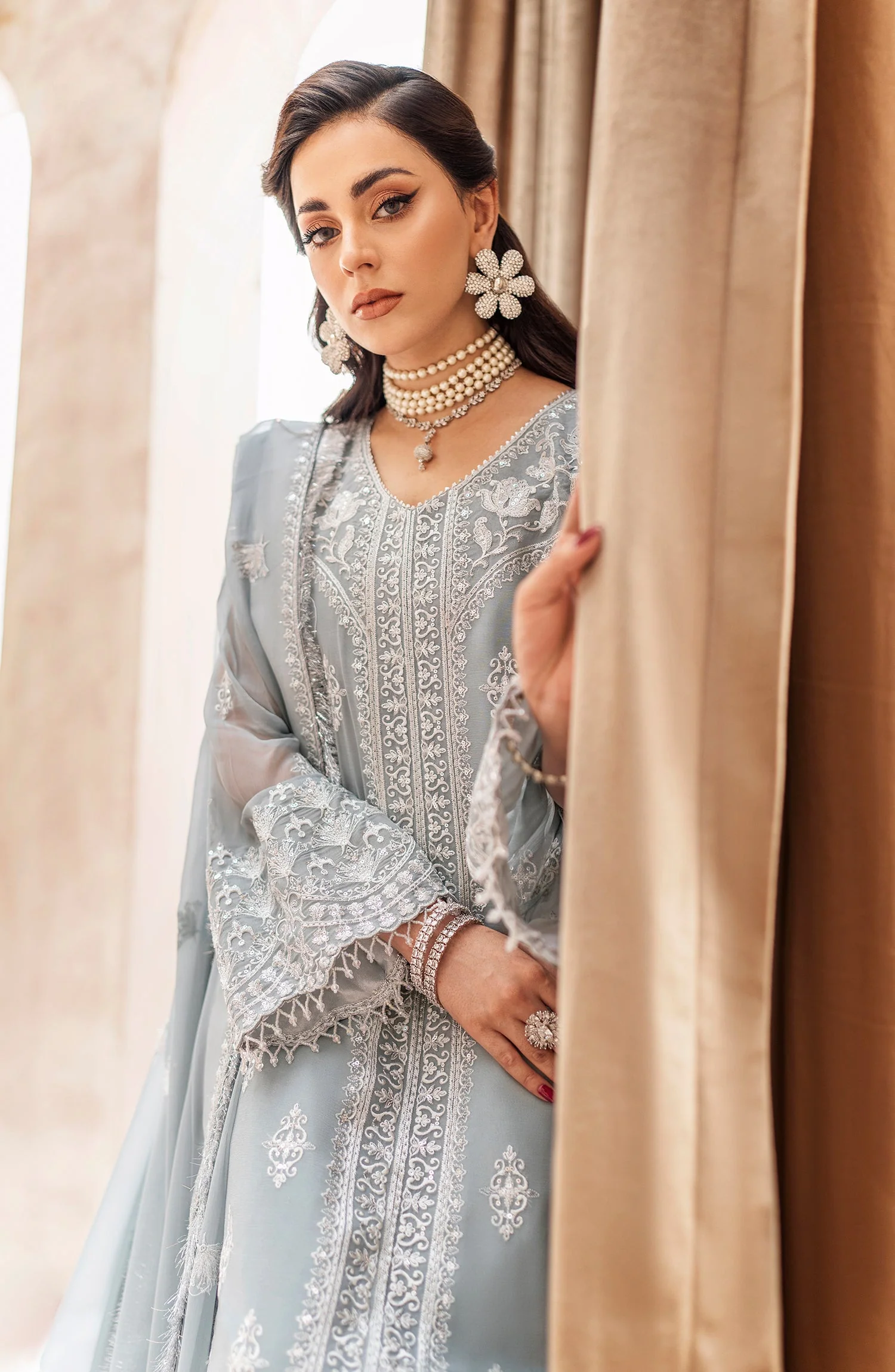 Mashq Zainab by Maryum N Maria Luxury Formal Collection – Formal Dress - Gesso (QFD-0061) - Image 4