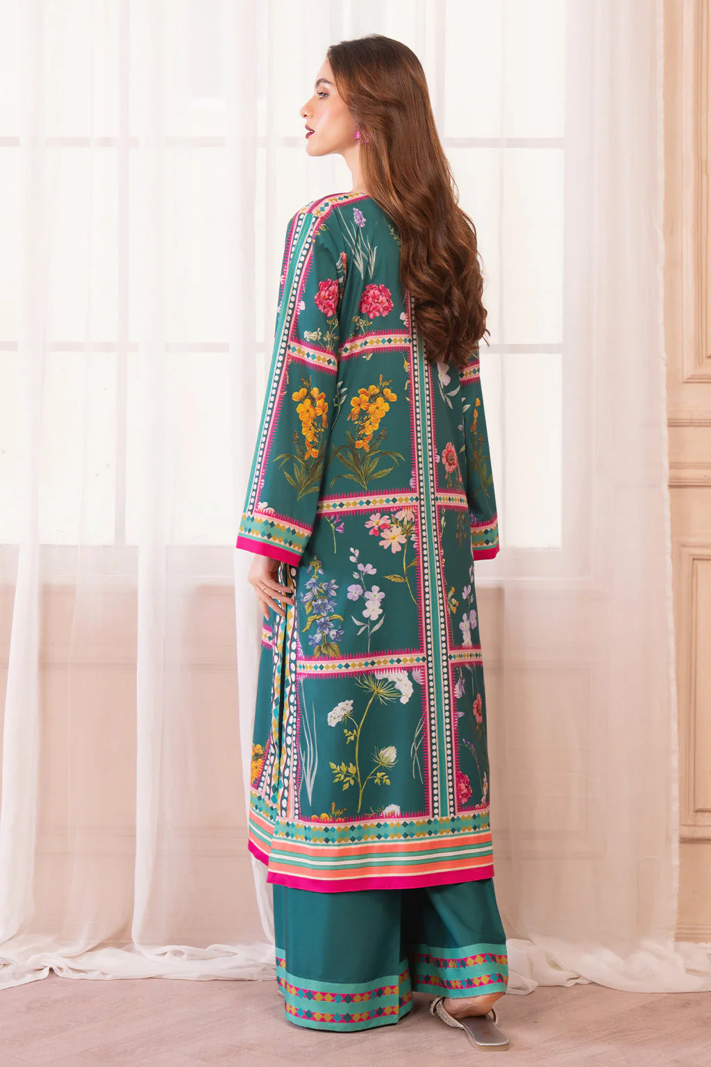 Meerak Midnight Baroque 2PC RTW/Pret – Hazel - Image 2