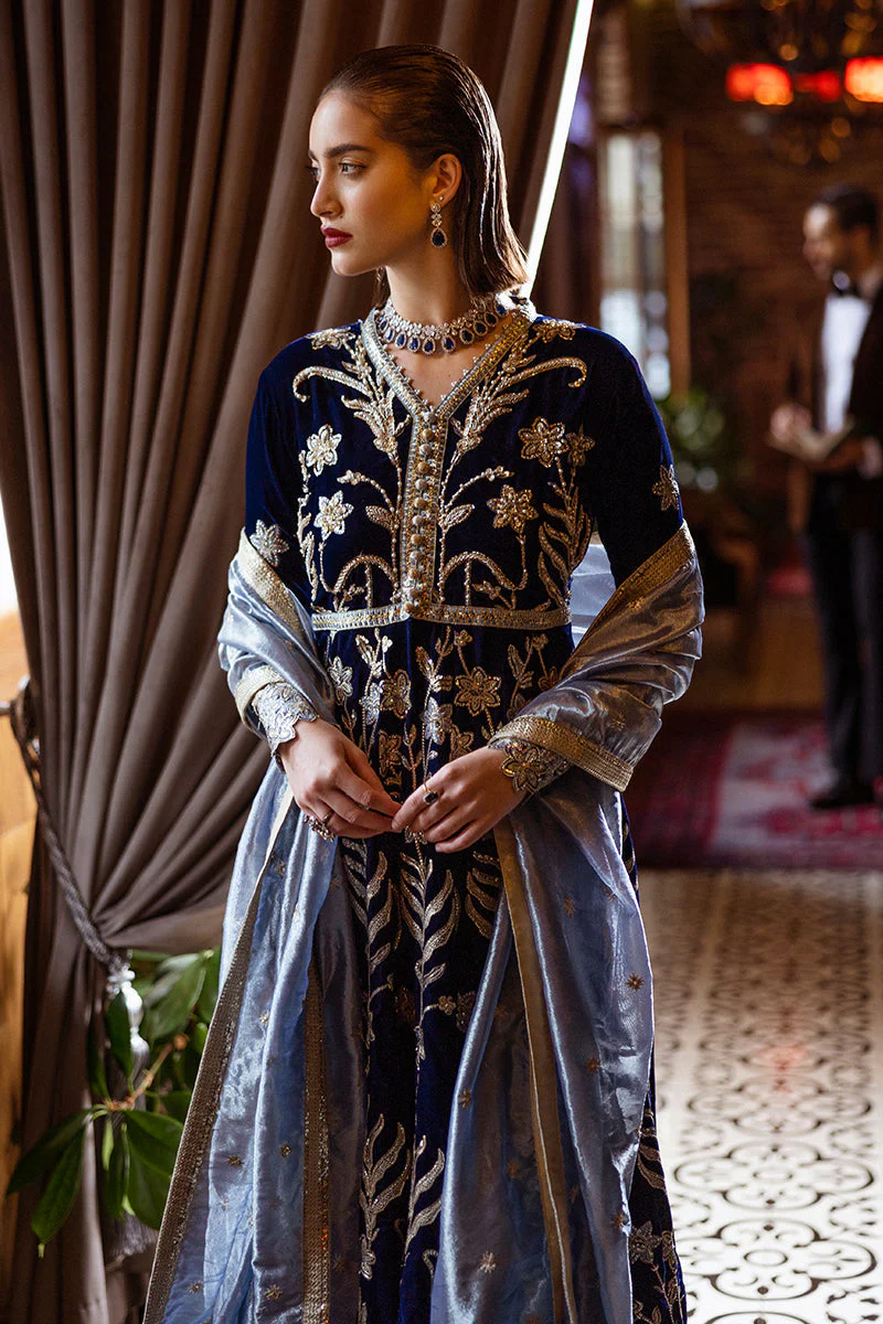 Mushq Deja Vu Luxury Velvet Formals – Timeless Mirage - Image 2