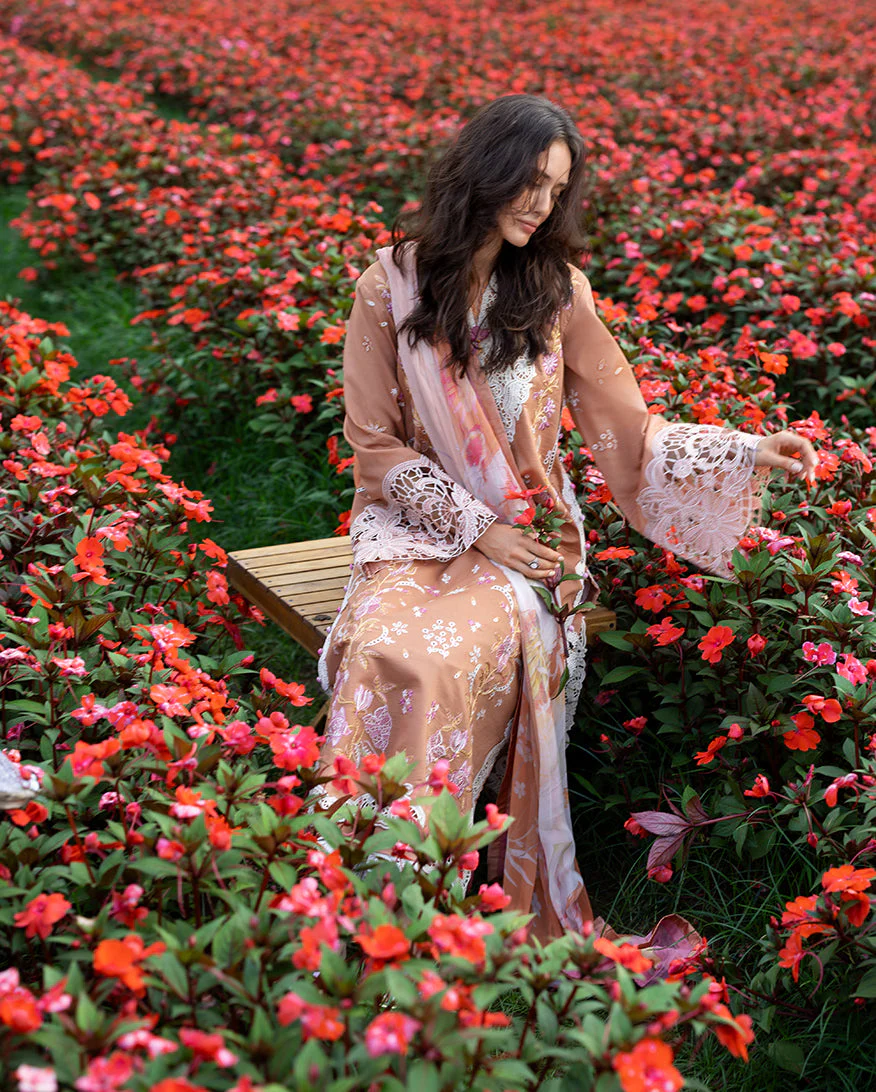 Mushq Hemline Lawn · The Secret Garden – Rosette Reverie - Image 4