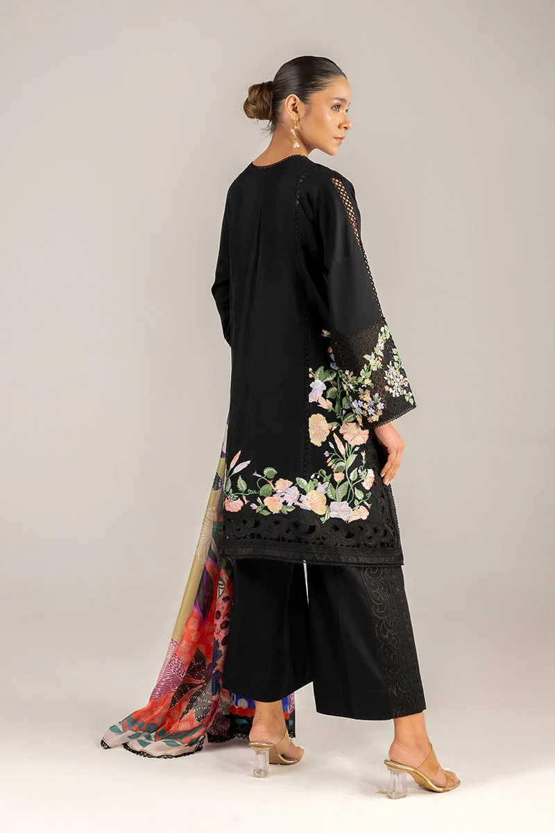 Mushq Manaram Luxury Lawn – Dazzling Glimmer - Image 8