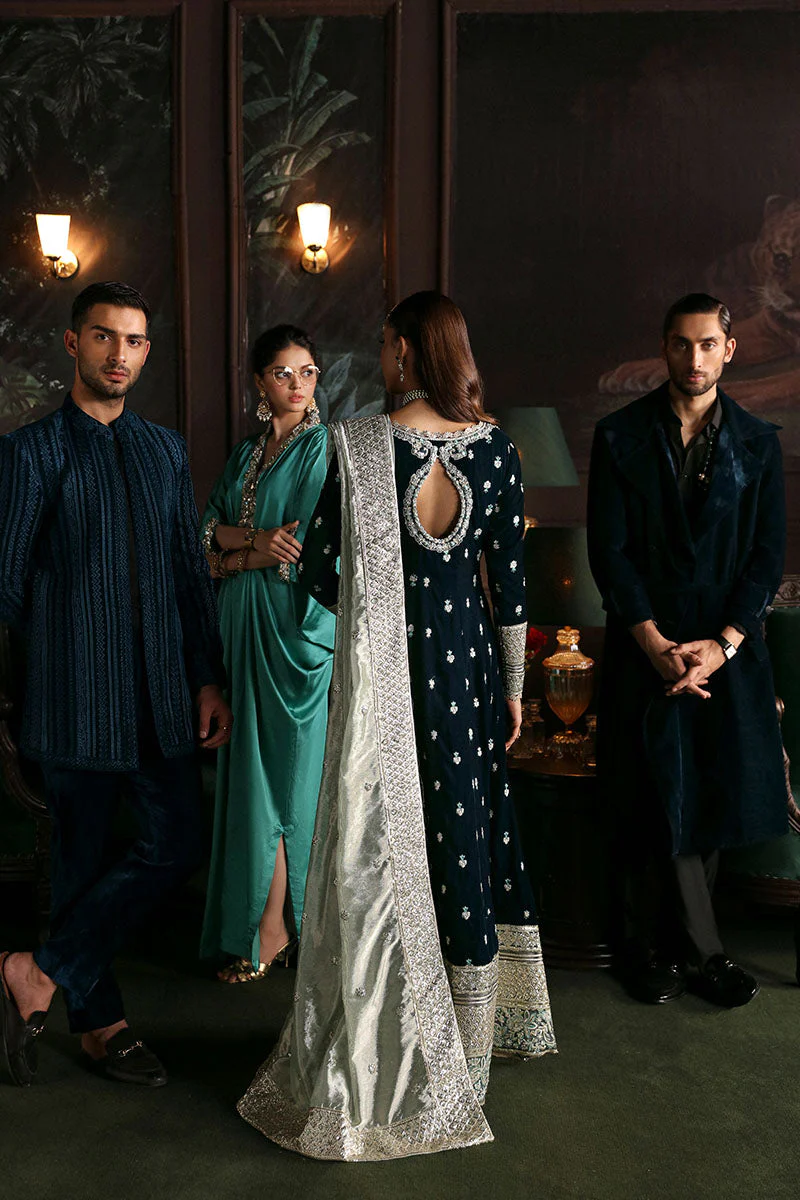 Mushq Niloufer Velvet Edit – Royan - Image 7