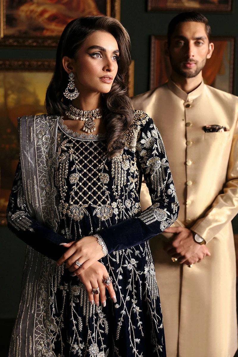 Mushq Niloufer Velvet Edit – Yasmin - Image 3