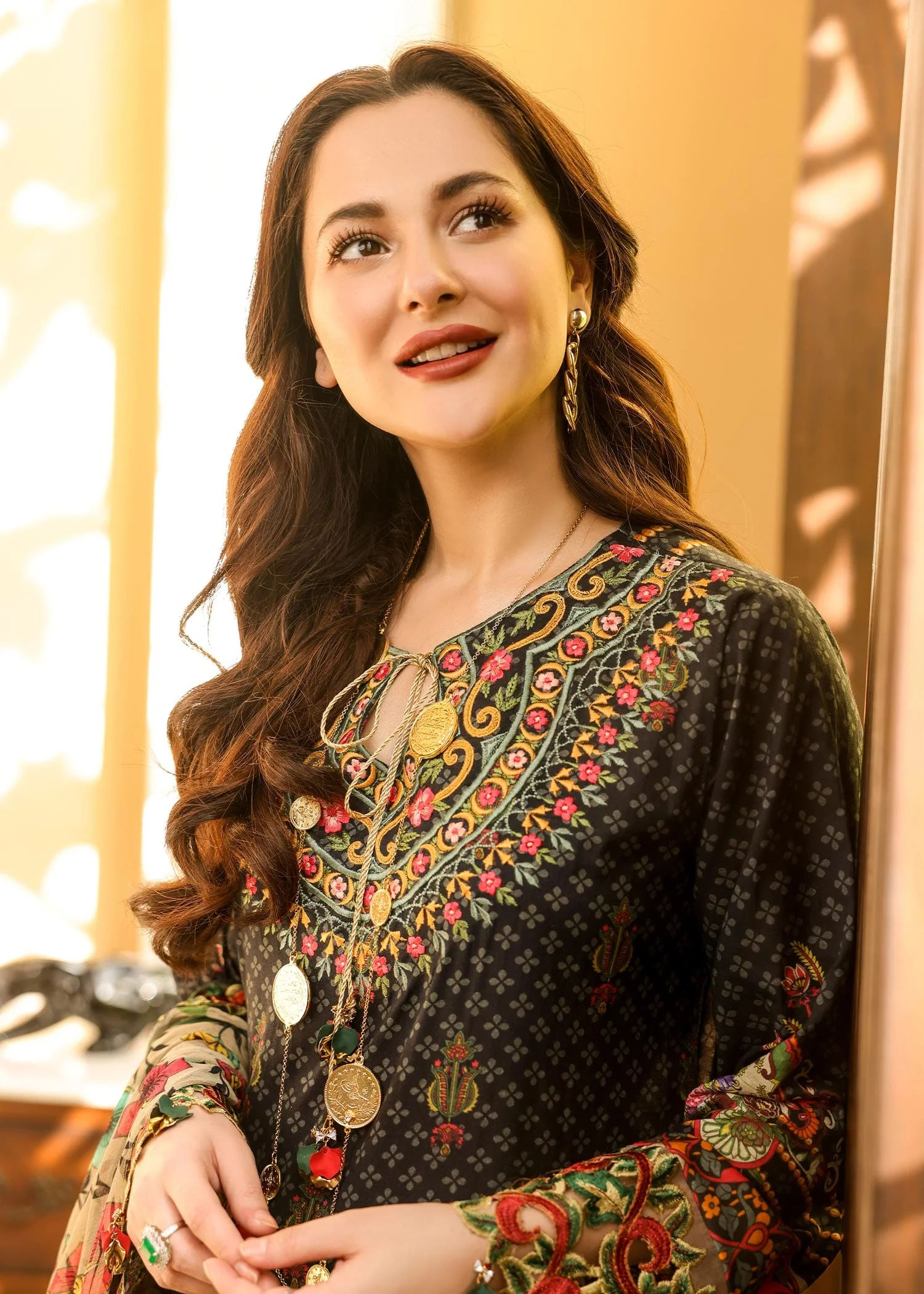 Naushad Imdad Luxury Lawn Collection 2022 – Pirate Black - NI-LL-010 - Image 7