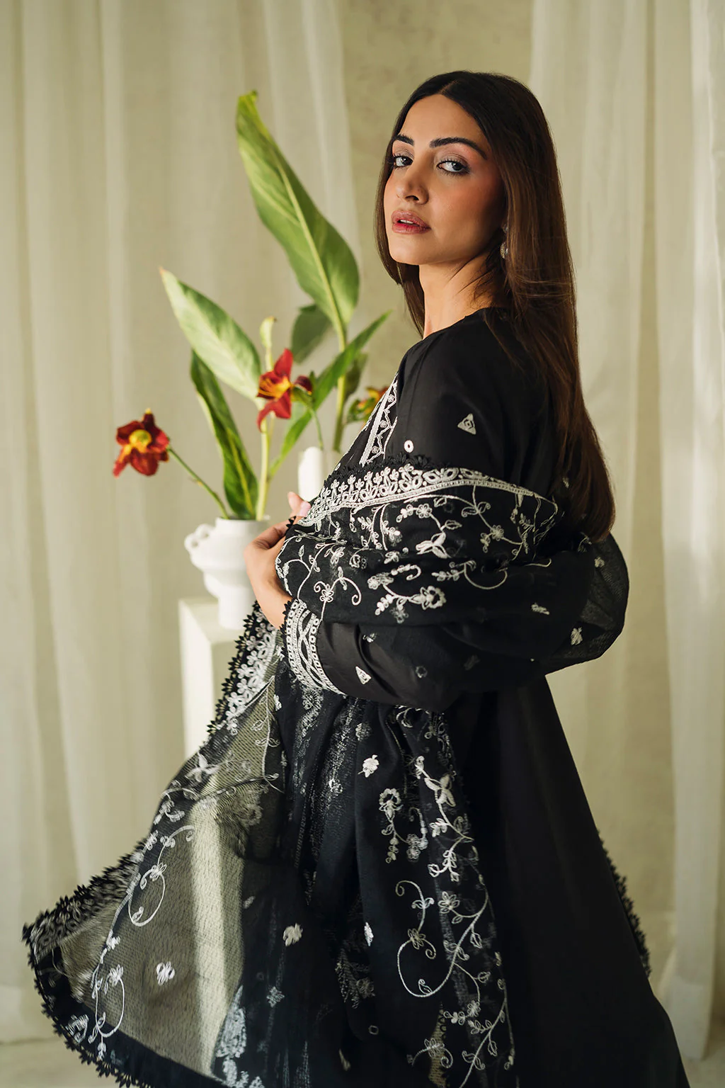 Neeshay Monochrome Lawn Series – Elysian - Image 8