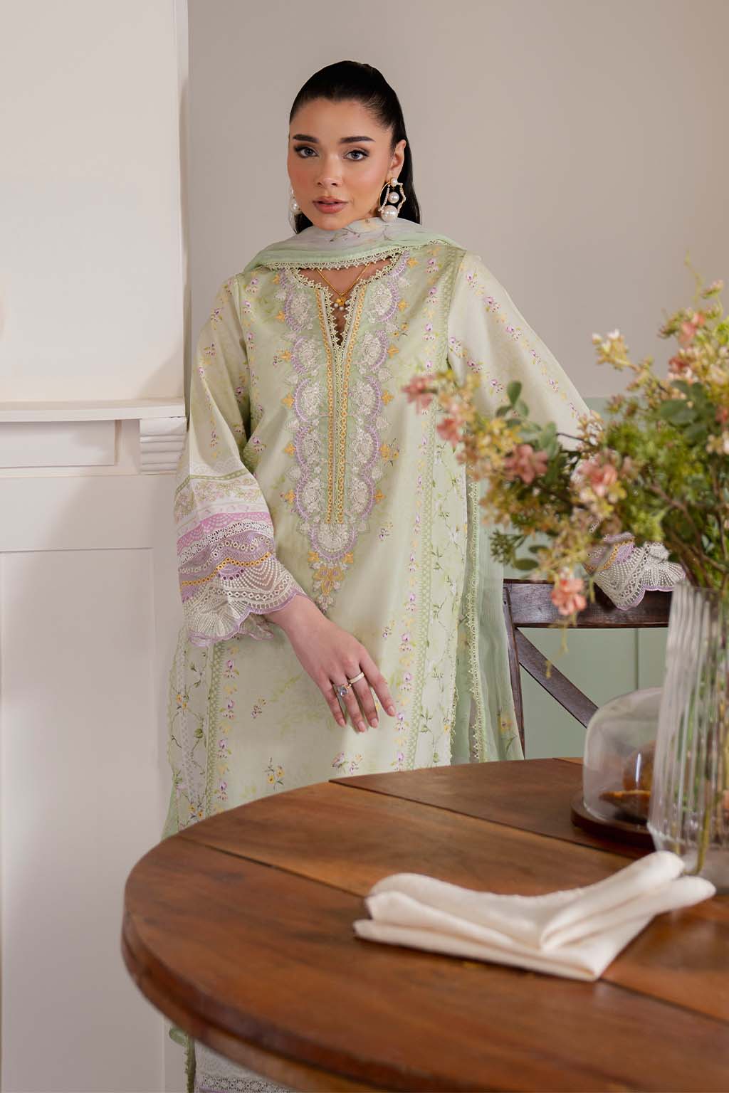 Neeshay Summer Lines Lawn Vol-II – SPRING FERN - Image 6