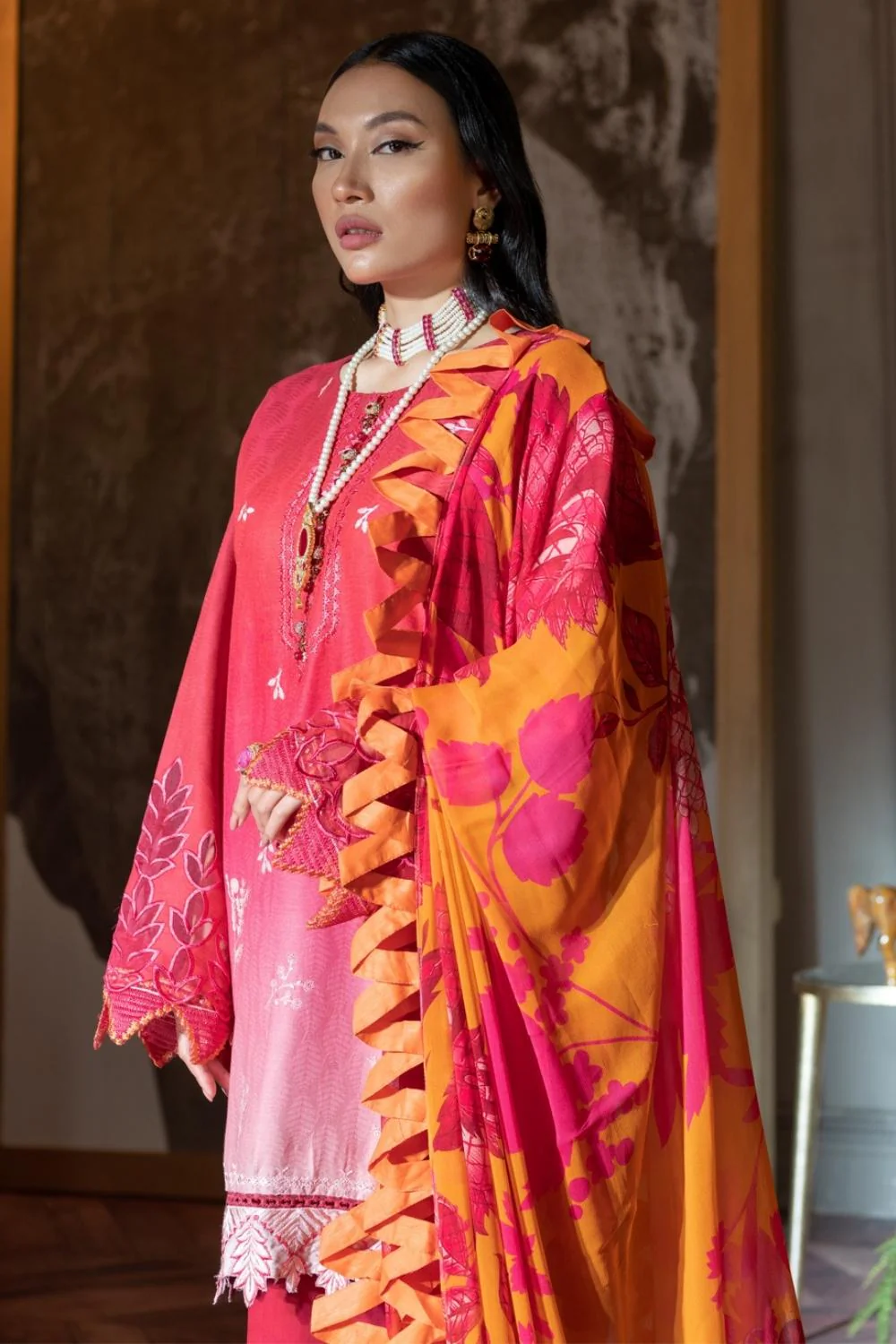 Nisa Hussain x Ittehad Luxury Lawn Collection – LF-NH1-006 - Image 4