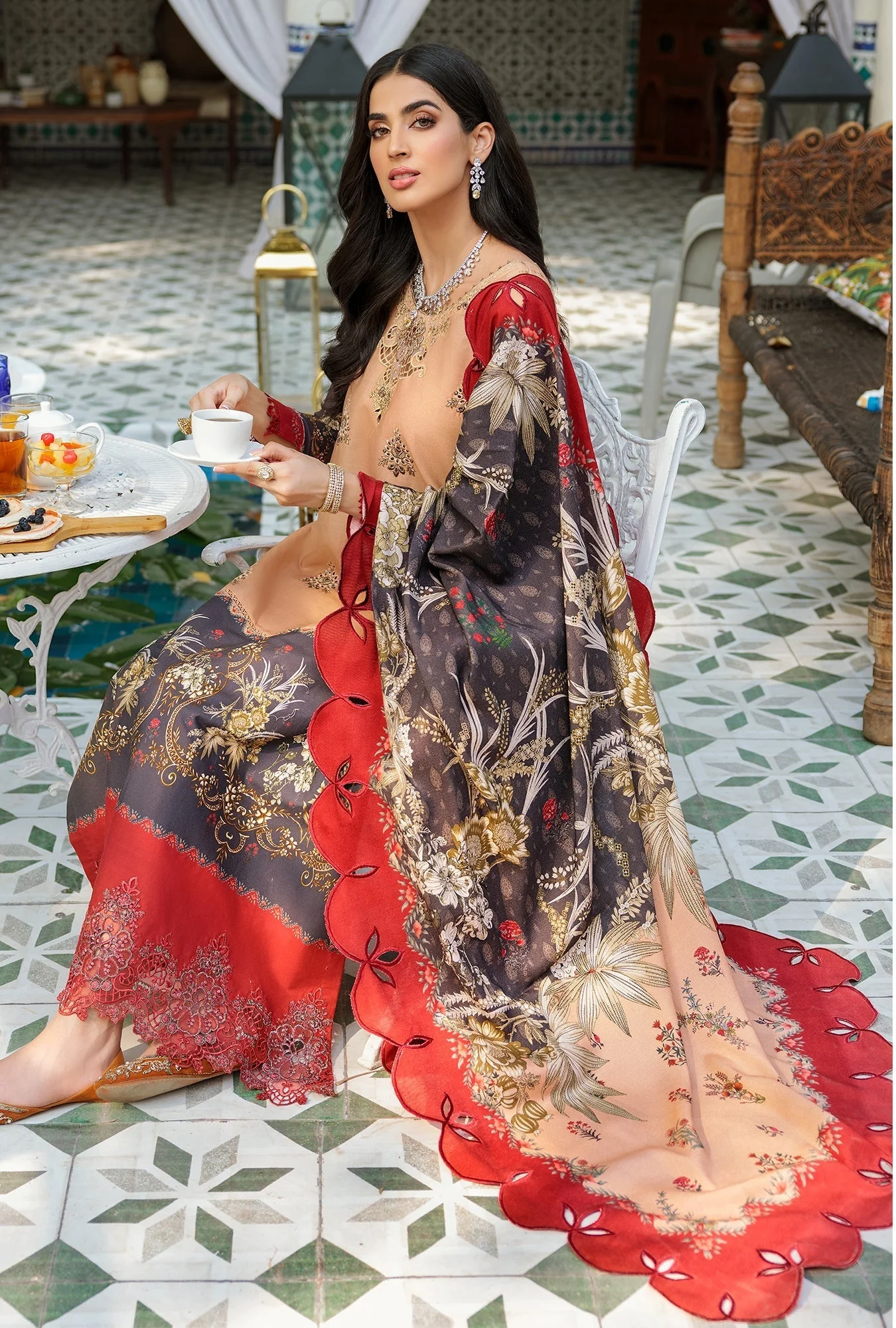 Noor by Saadia Asad Embroidered Prints Woolen Shawl Collection – D4-B-RAYA - Image 4