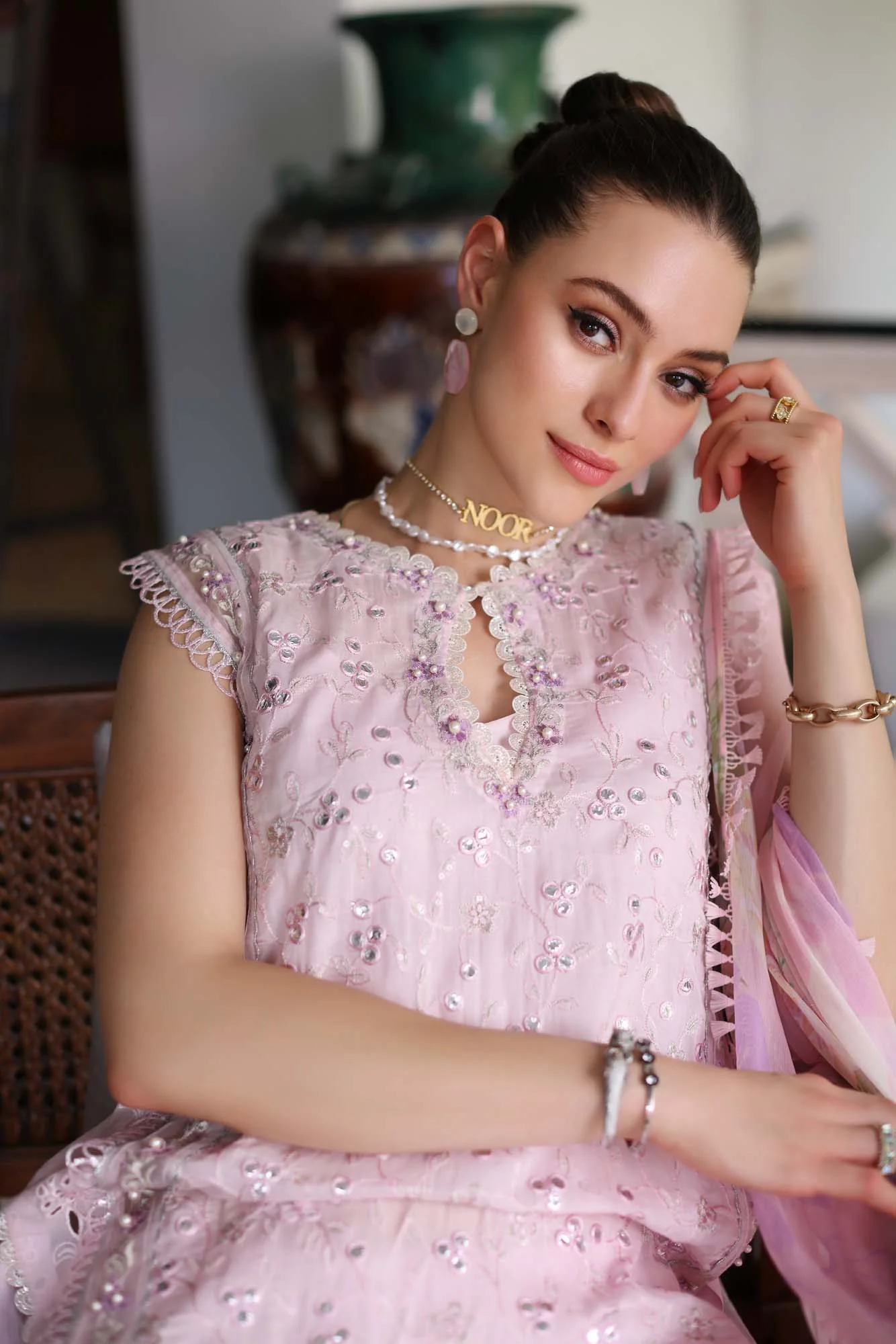 Noor by Saadia Asad Luxury Chikankari Lawn Collection – D11-A Pink Schifli - Image 4
