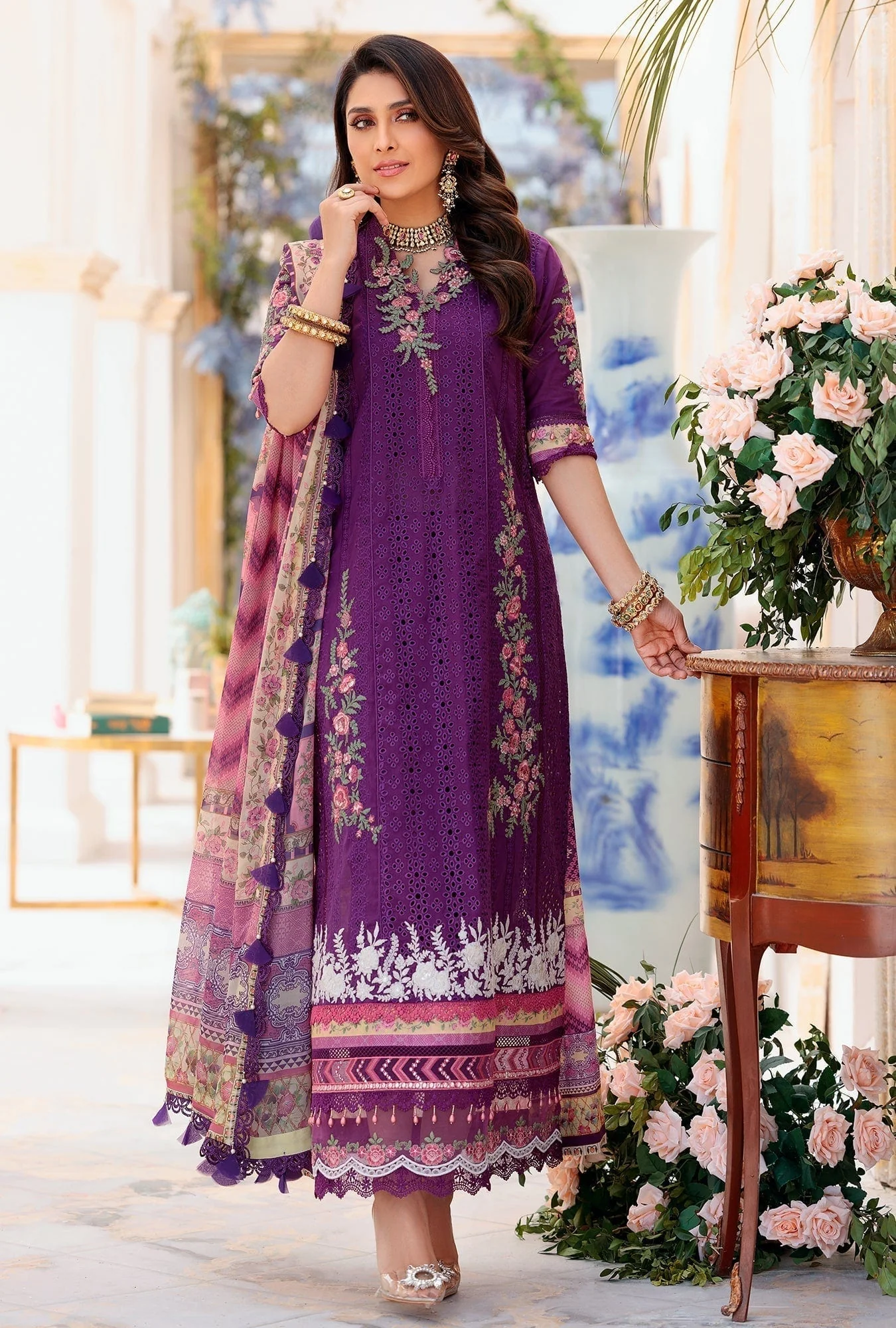 Noor by Saadia Asad Luxury Chikankari Lawn Collection – D2-A - Image 4