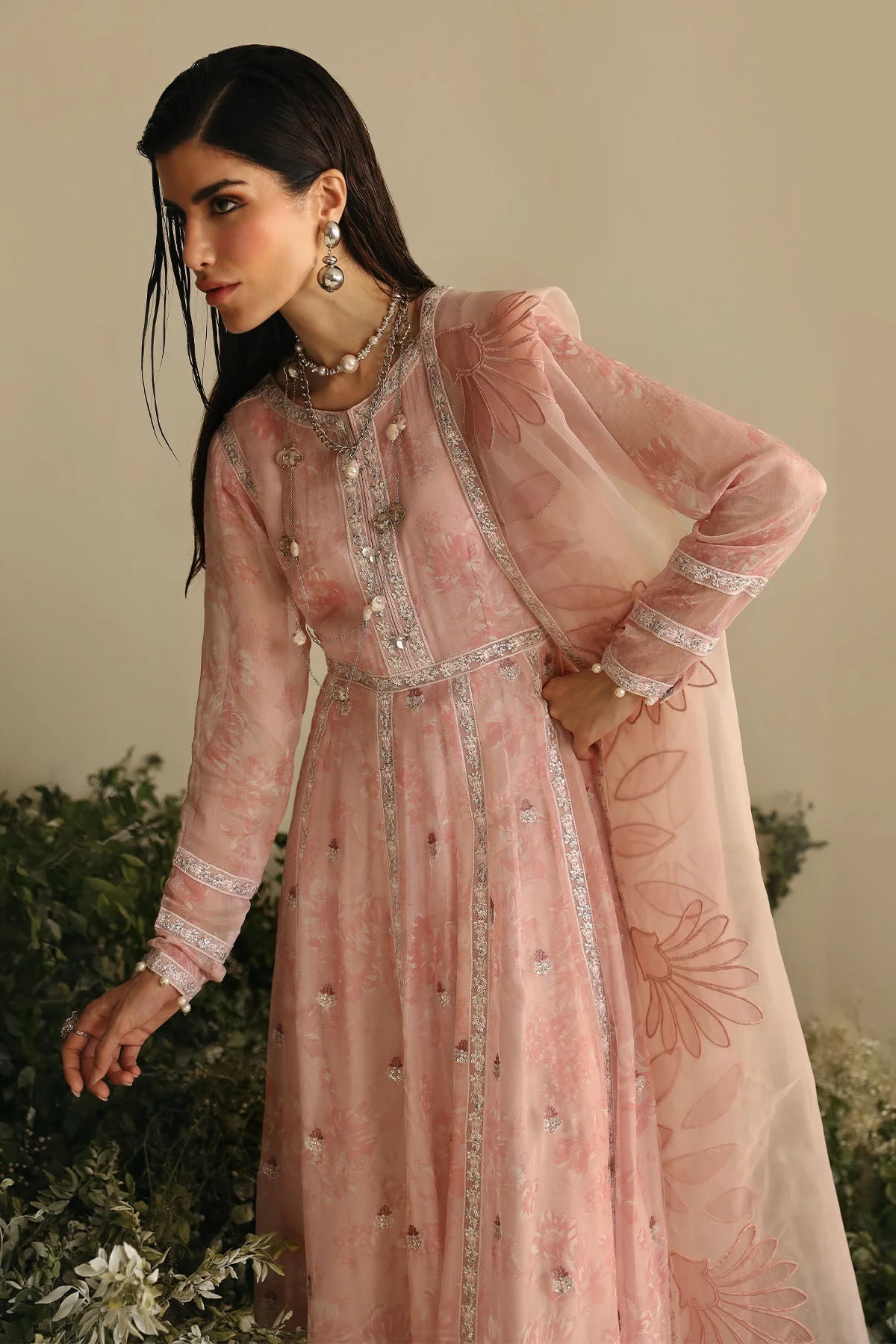 Nureh Amaya Luxury Formals – AM-03 - Image 2