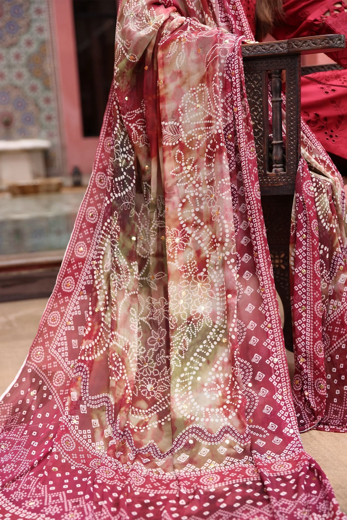 Nureh Bazaar Chikankari Lawn – NE-109 - Image 3