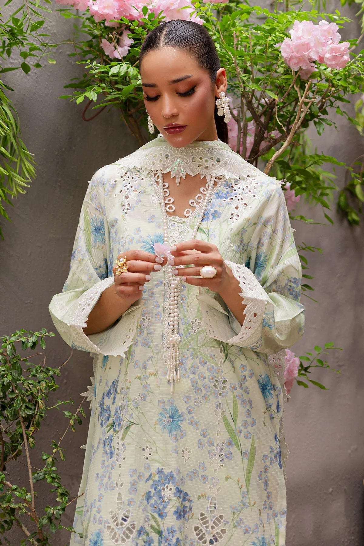 Nureh Bloom Lawn – BL-12 - Image 4