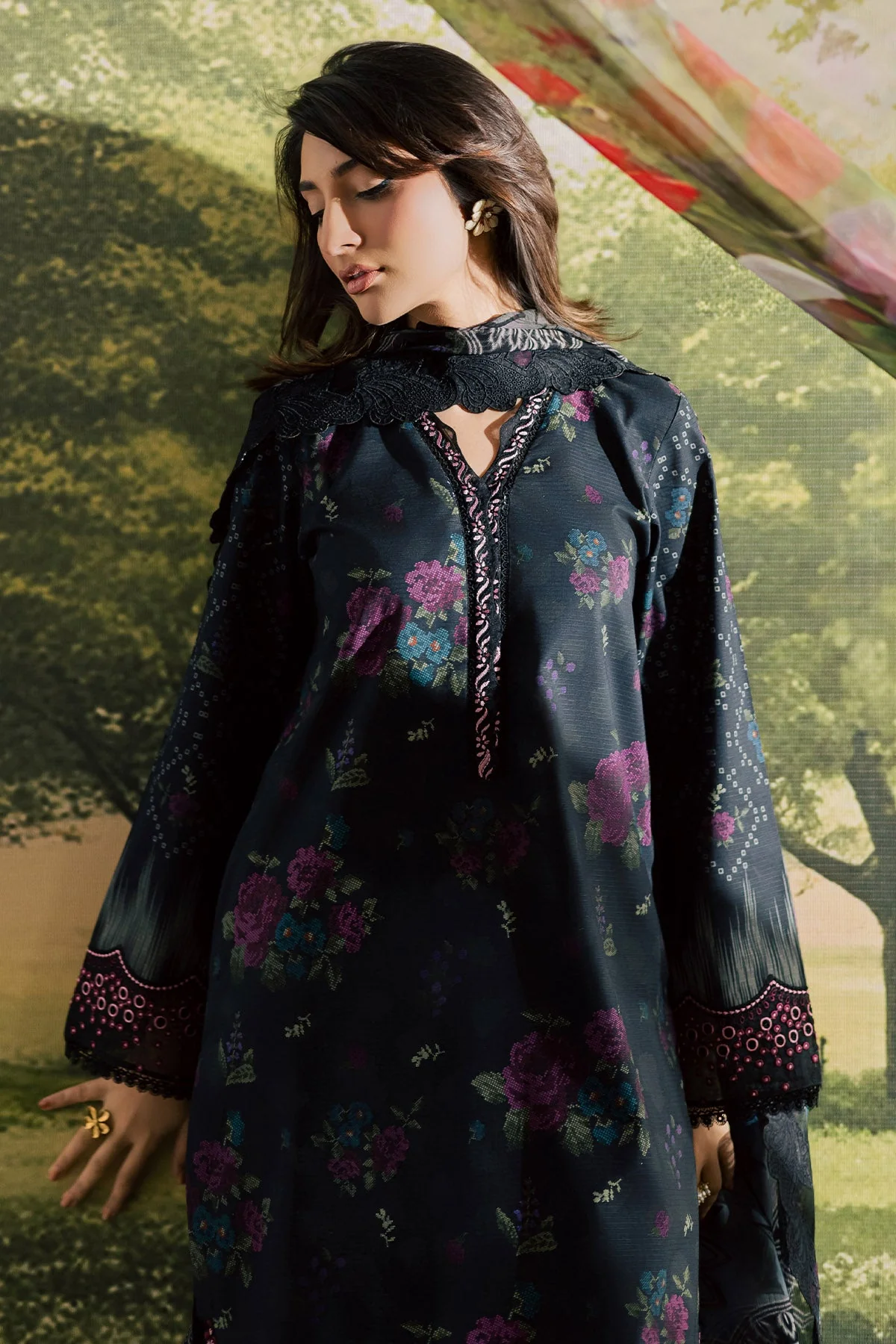 Nureh Bloom Lawn – BL-18 - Image 4