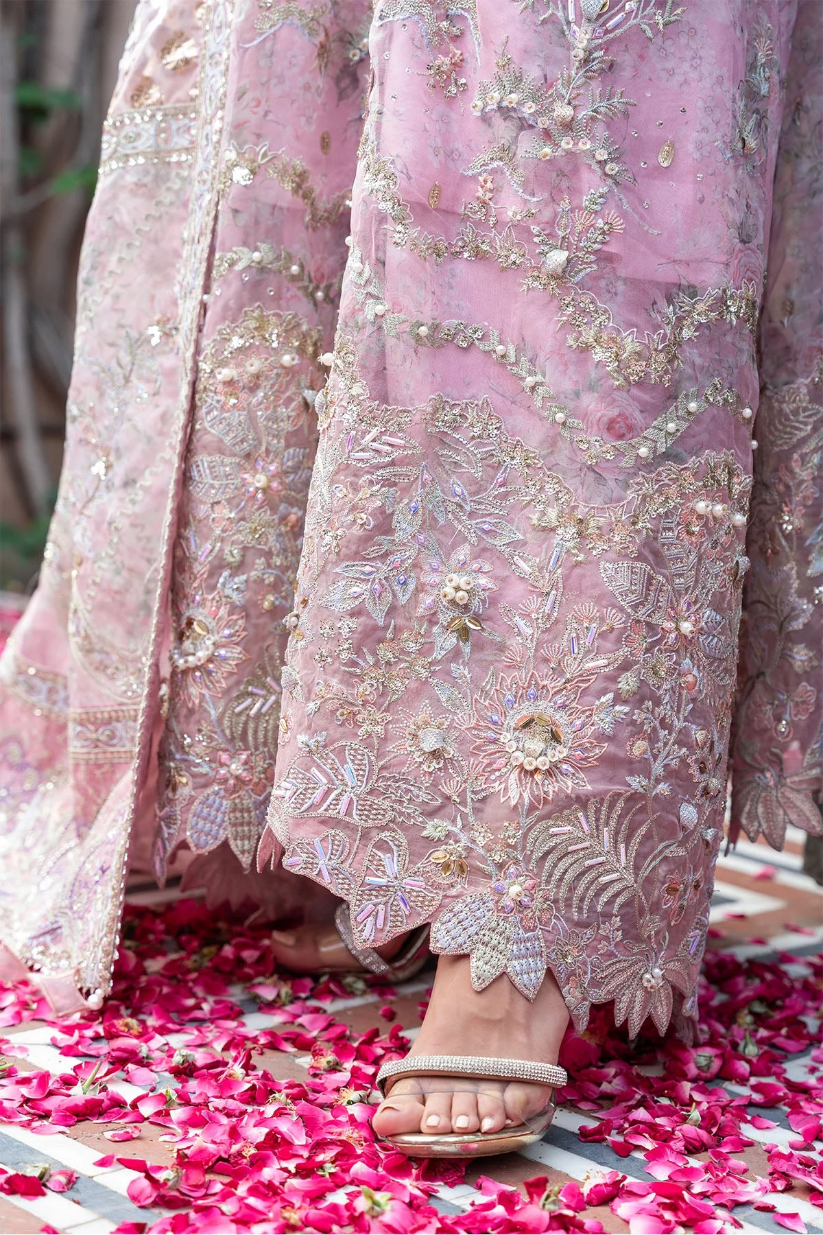 Nureh Jhoomro Luxury Formals – NL-54 - RHIM JHIM - Image 3