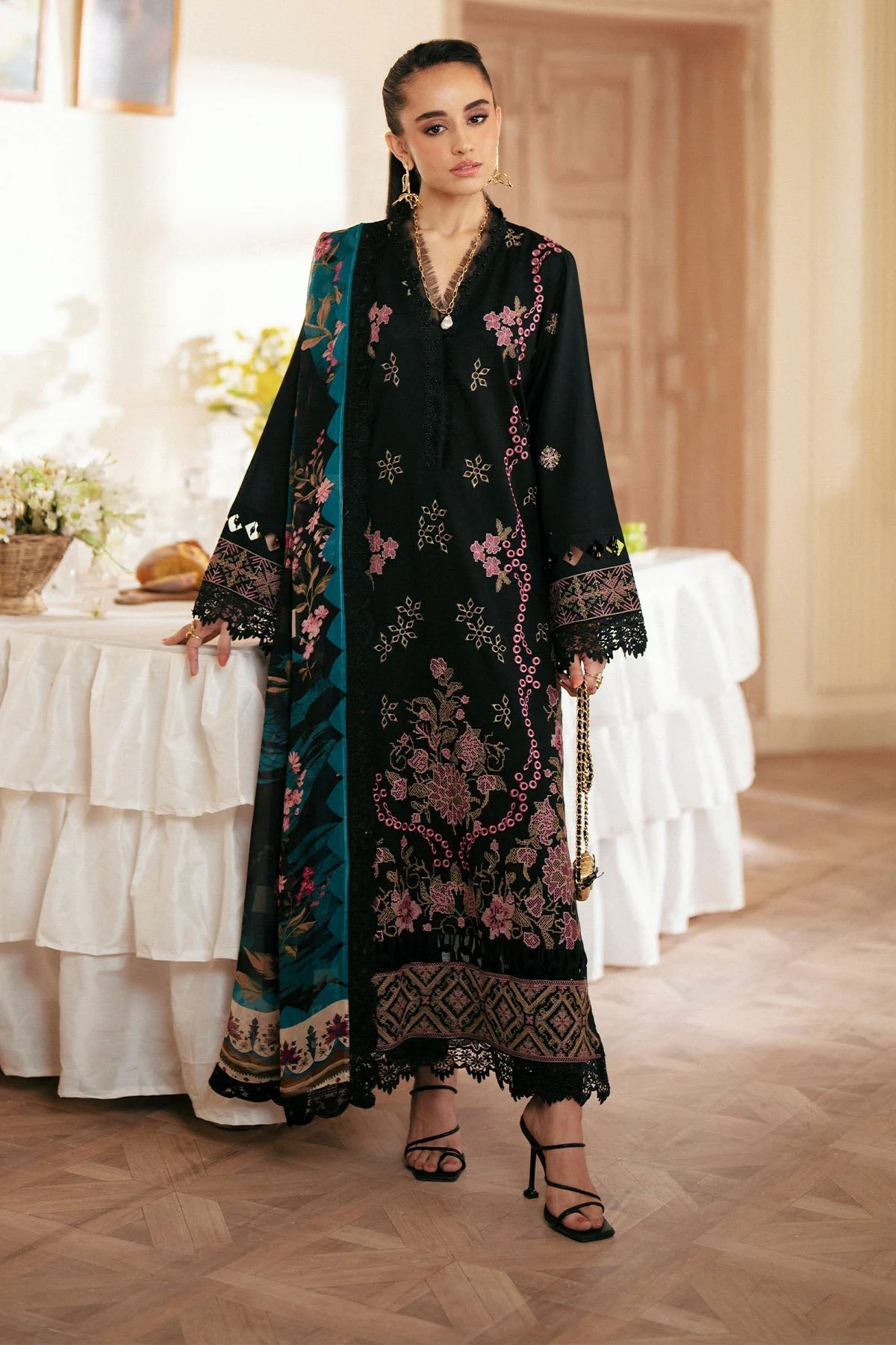 Nureh Maya Chikankari Lawn – NS-146 - Image 6