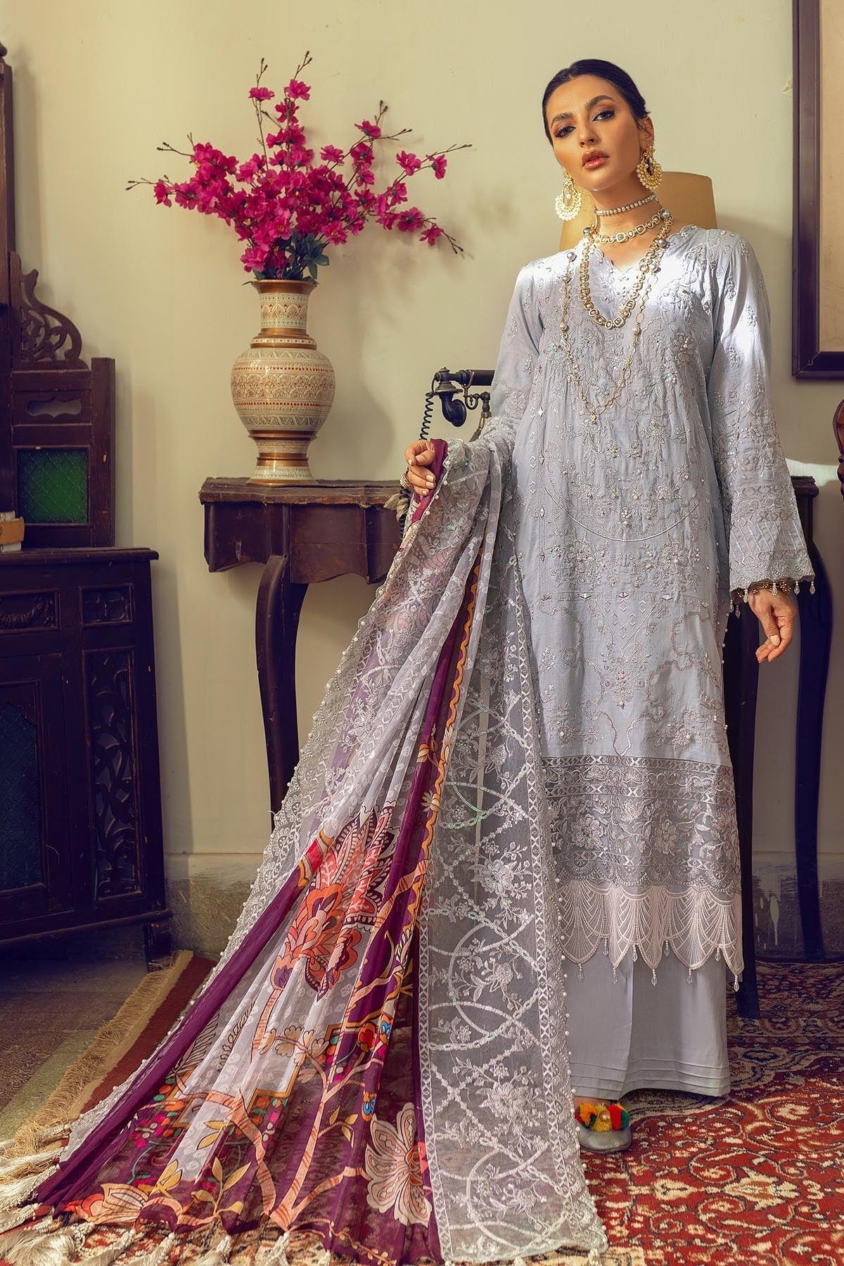 Nureh Maya Jacquard Lawn Collection 2022 – NJ-35 - Image 2