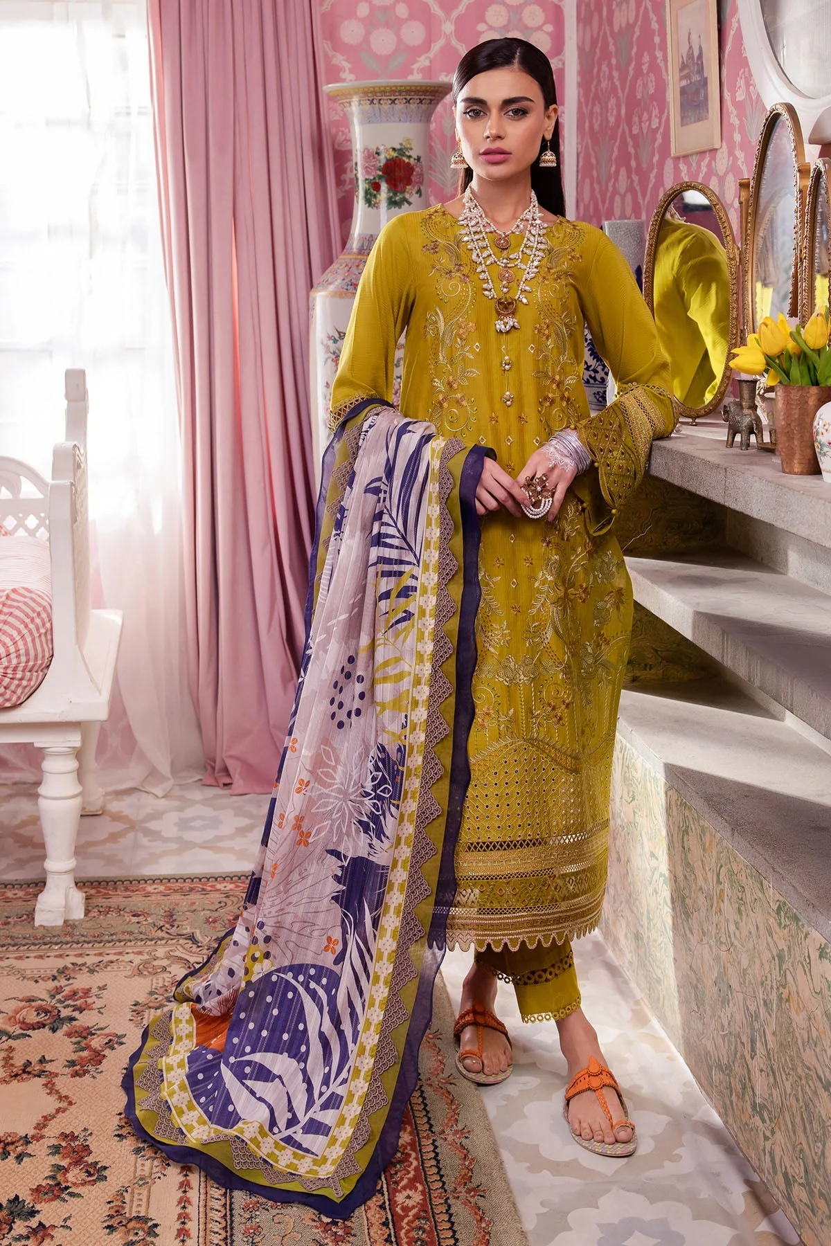 Nureh Maya Lawn Collection 2024 – NS-111 - Image 2