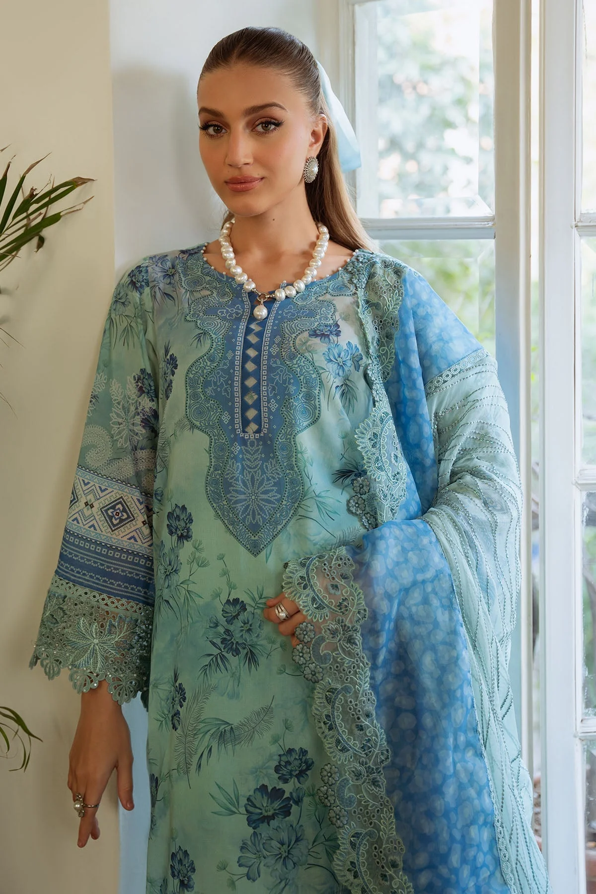 Nureh Maya Swiss Lawn – NS-152 - Image 4