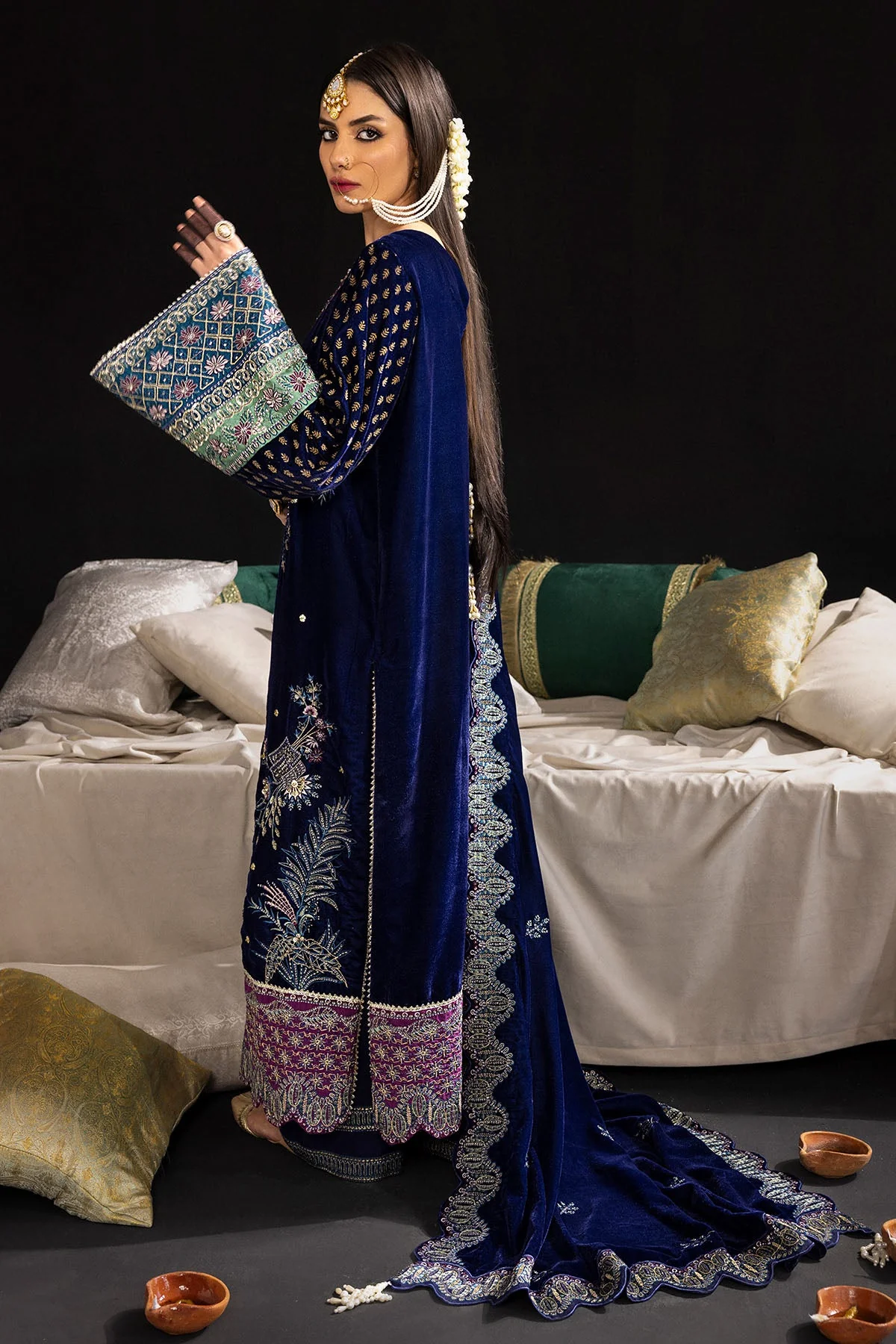Nureh Maya Velvet Winter Collection – NOOREZA - NS-100 - Image 7