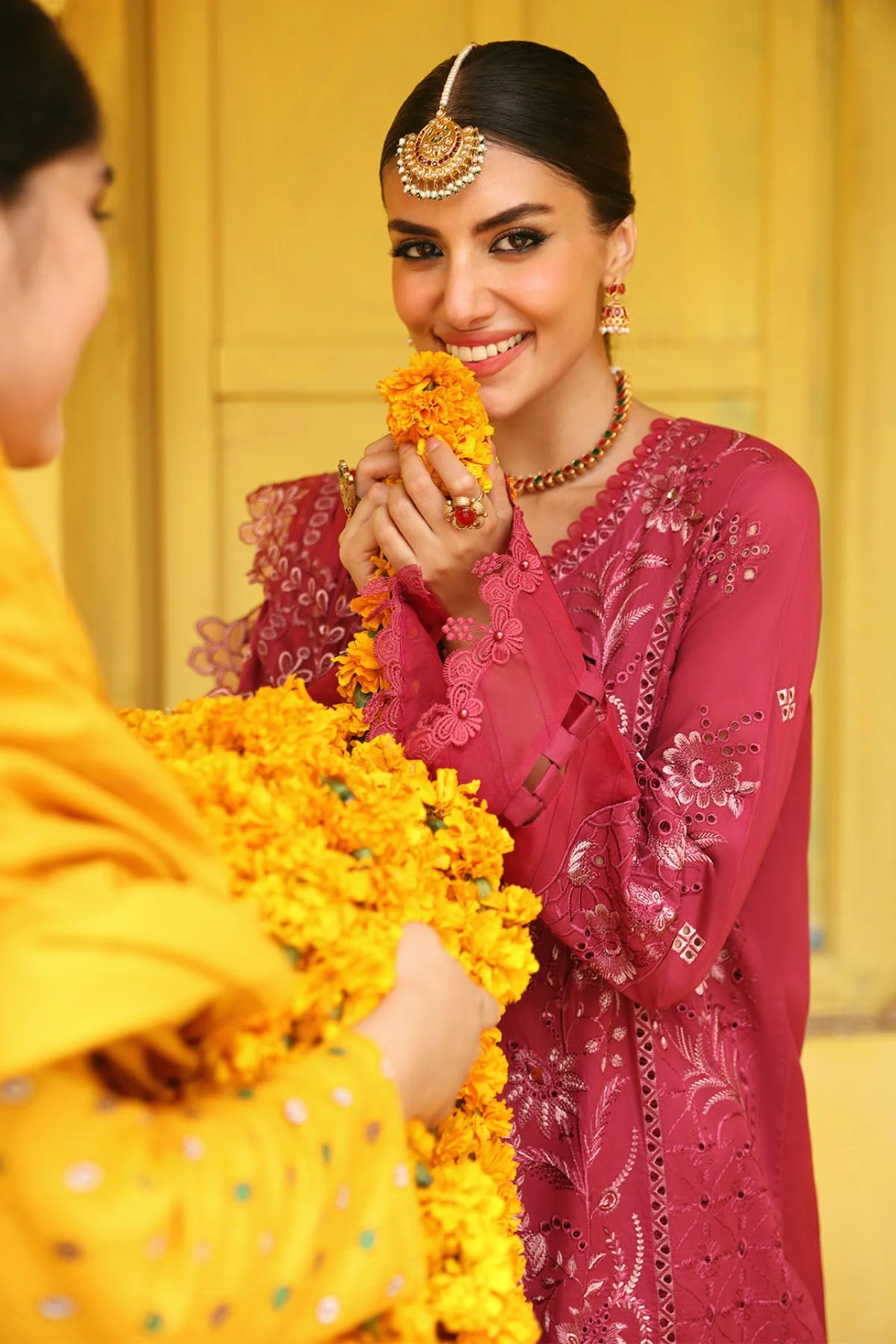 Nureh Mehmaan Nawazi Eid Lawn Collection – NDS-92 - Image 3