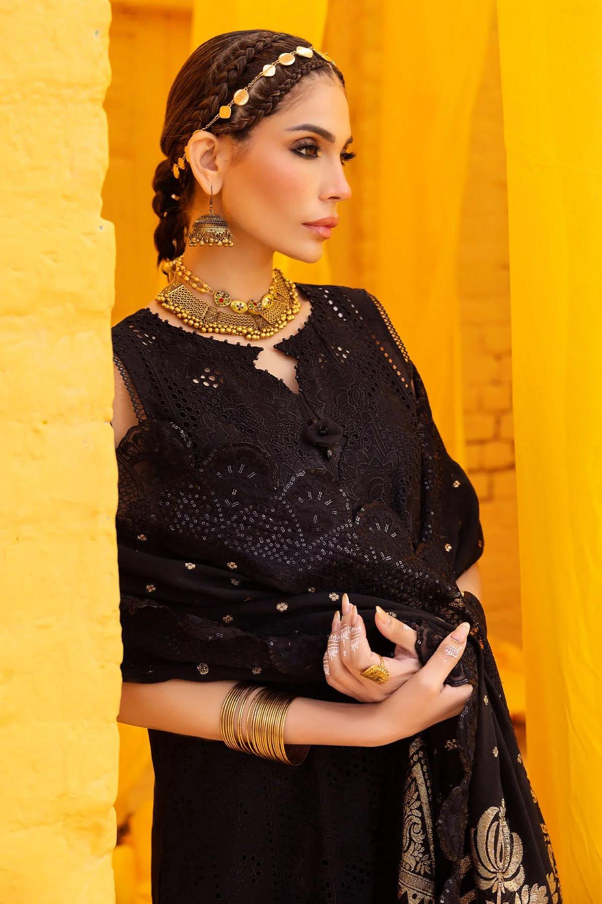 Nureh Mela Eid Festive Lawn Collection – NDS-105 - Image 5
