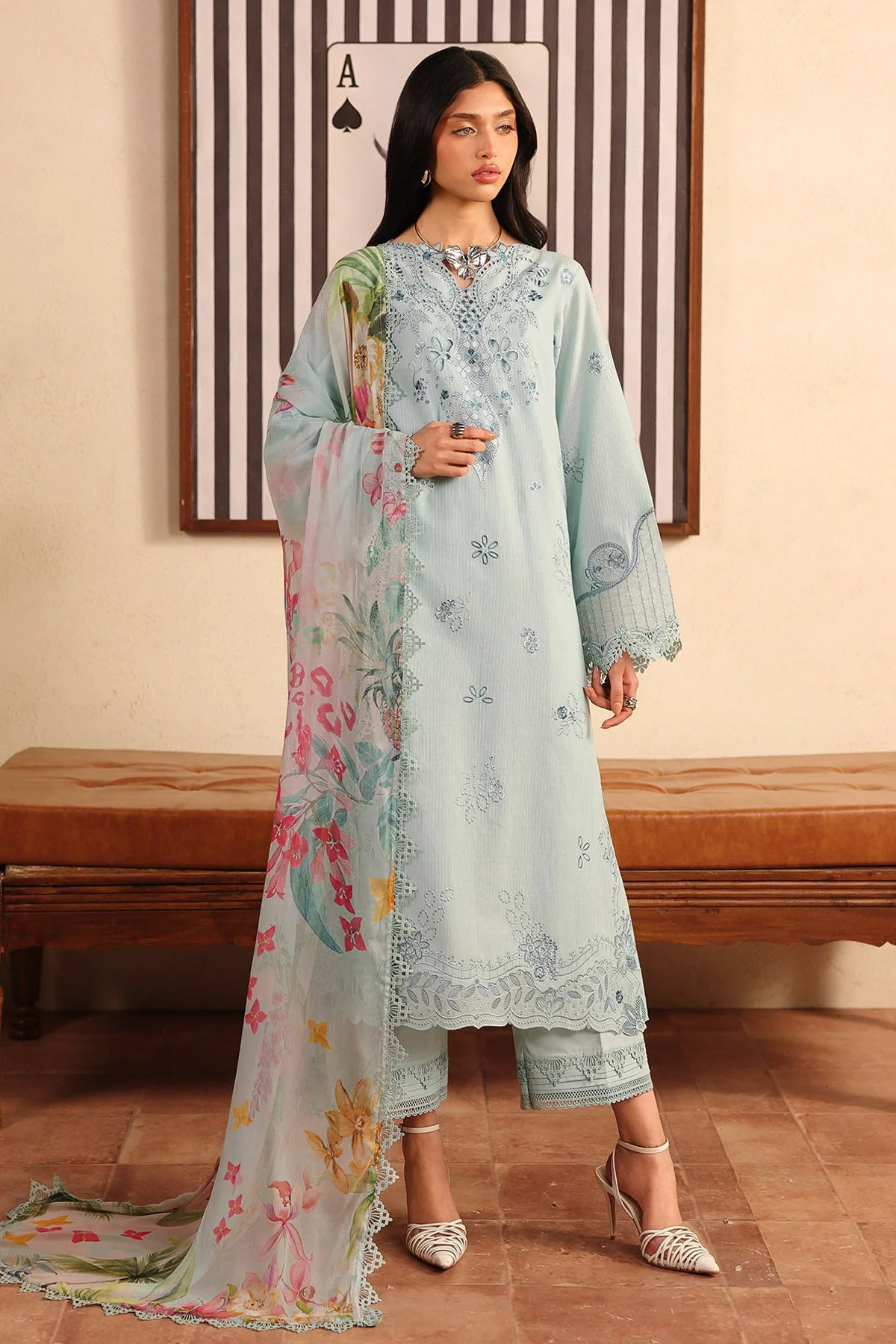 Nureh Raha Lawn – NE-250