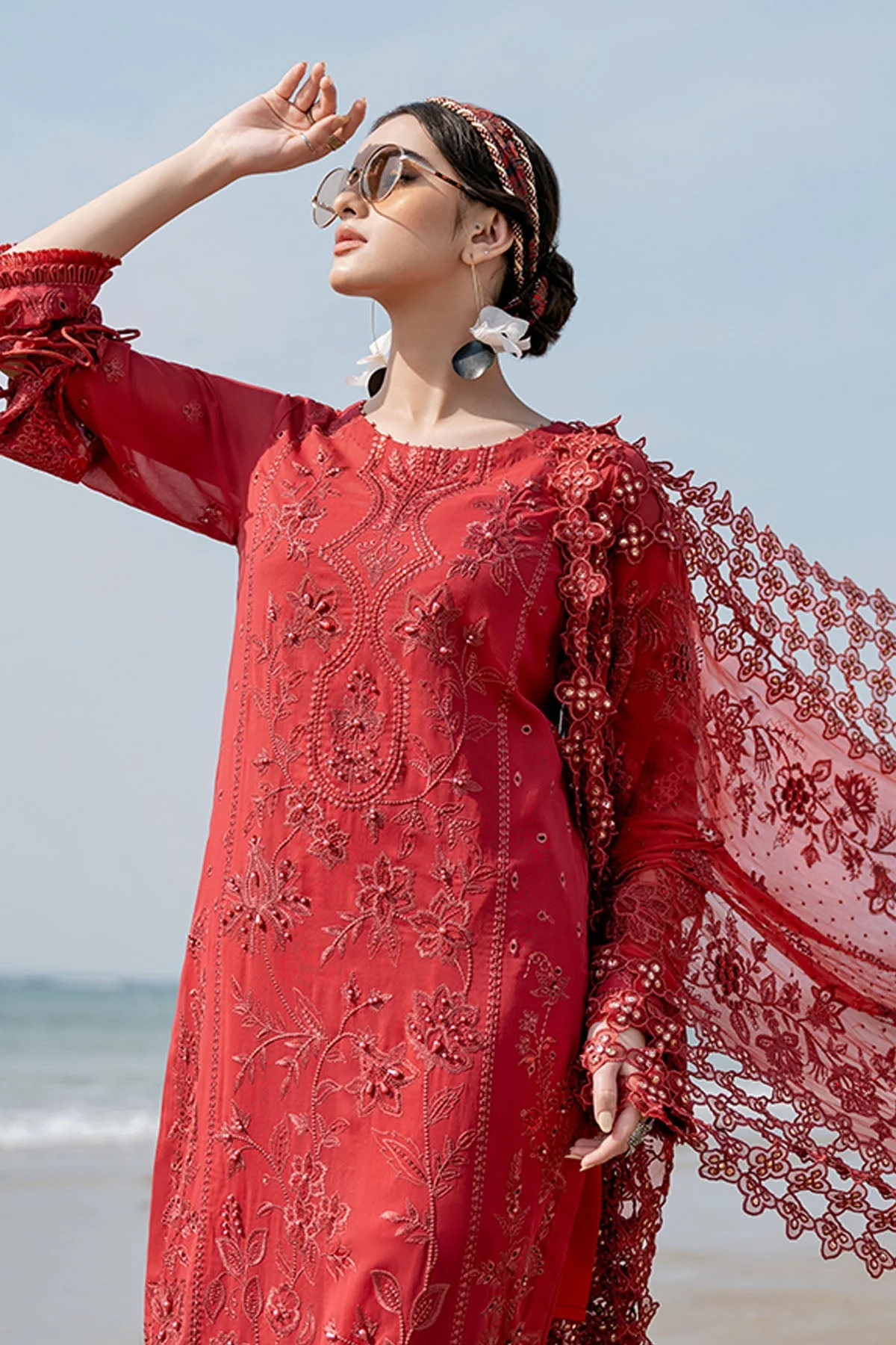 Nureh Tere Sang Swiss Lawn Collection 2023 – CHERIE - Image 2