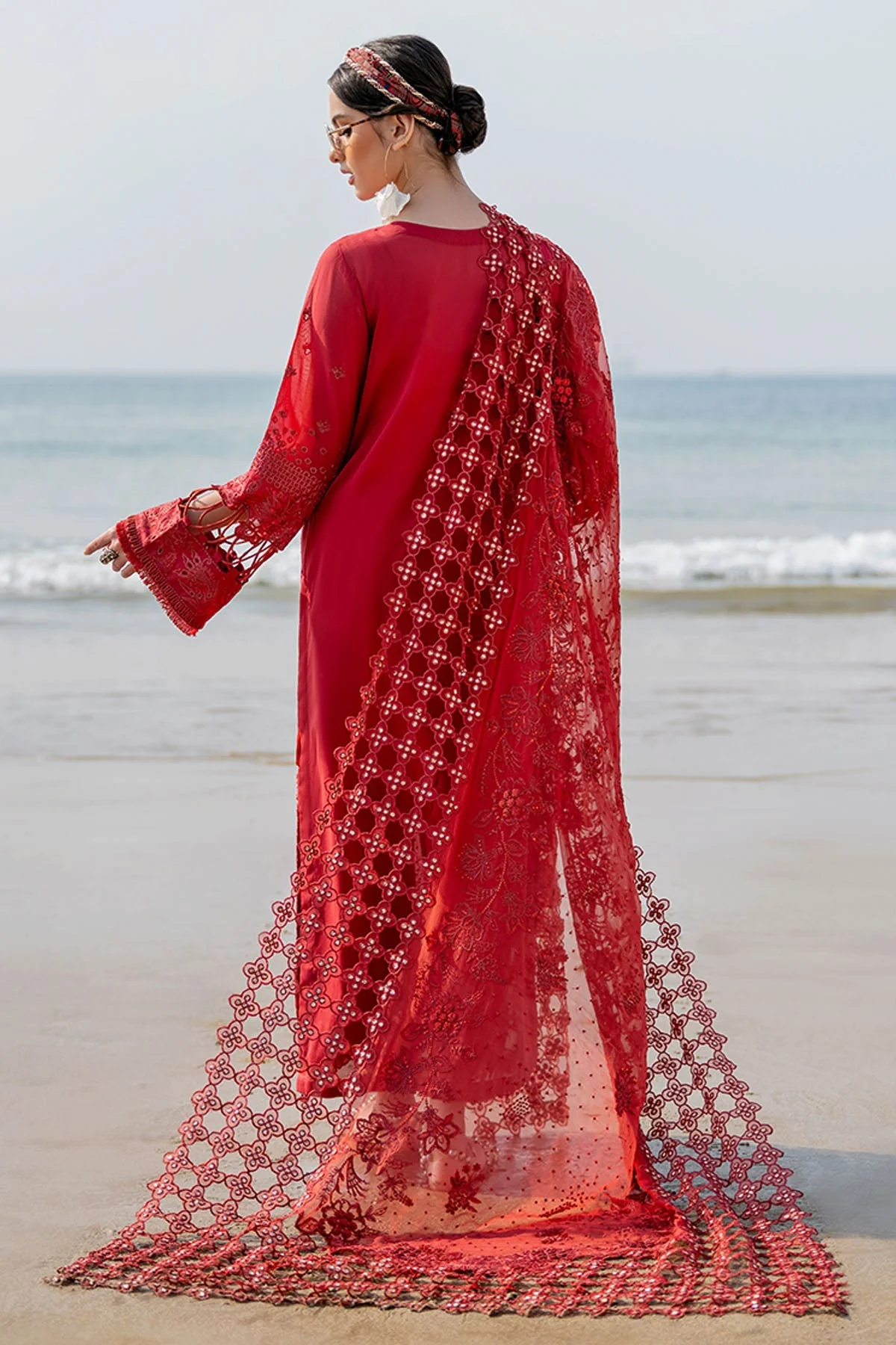 Nureh Tere Sang Swiss Lawn Collection 2023 – CHERIE - Image 3