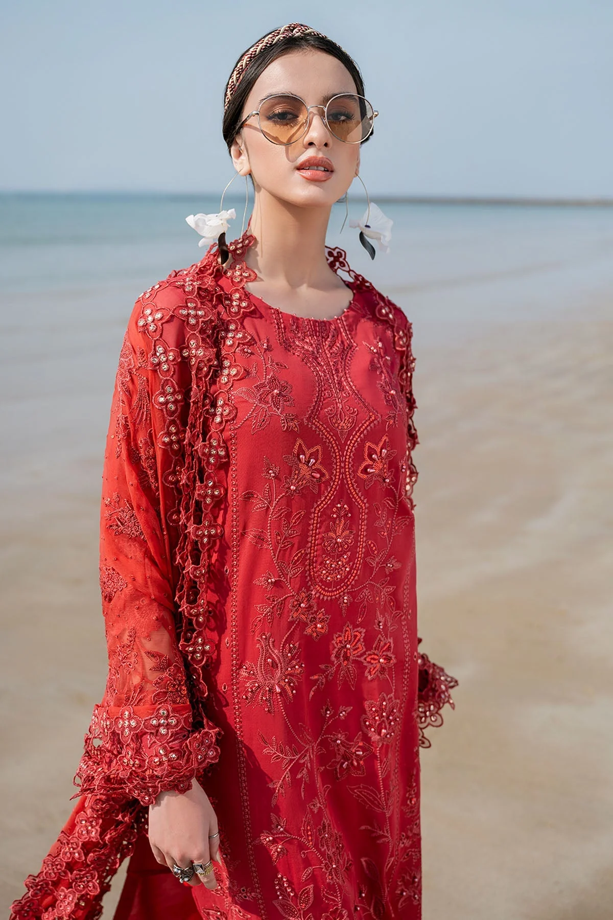 Nureh Tere Sang Swiss Lawn Collection 2023 – CHERIE - Image 4