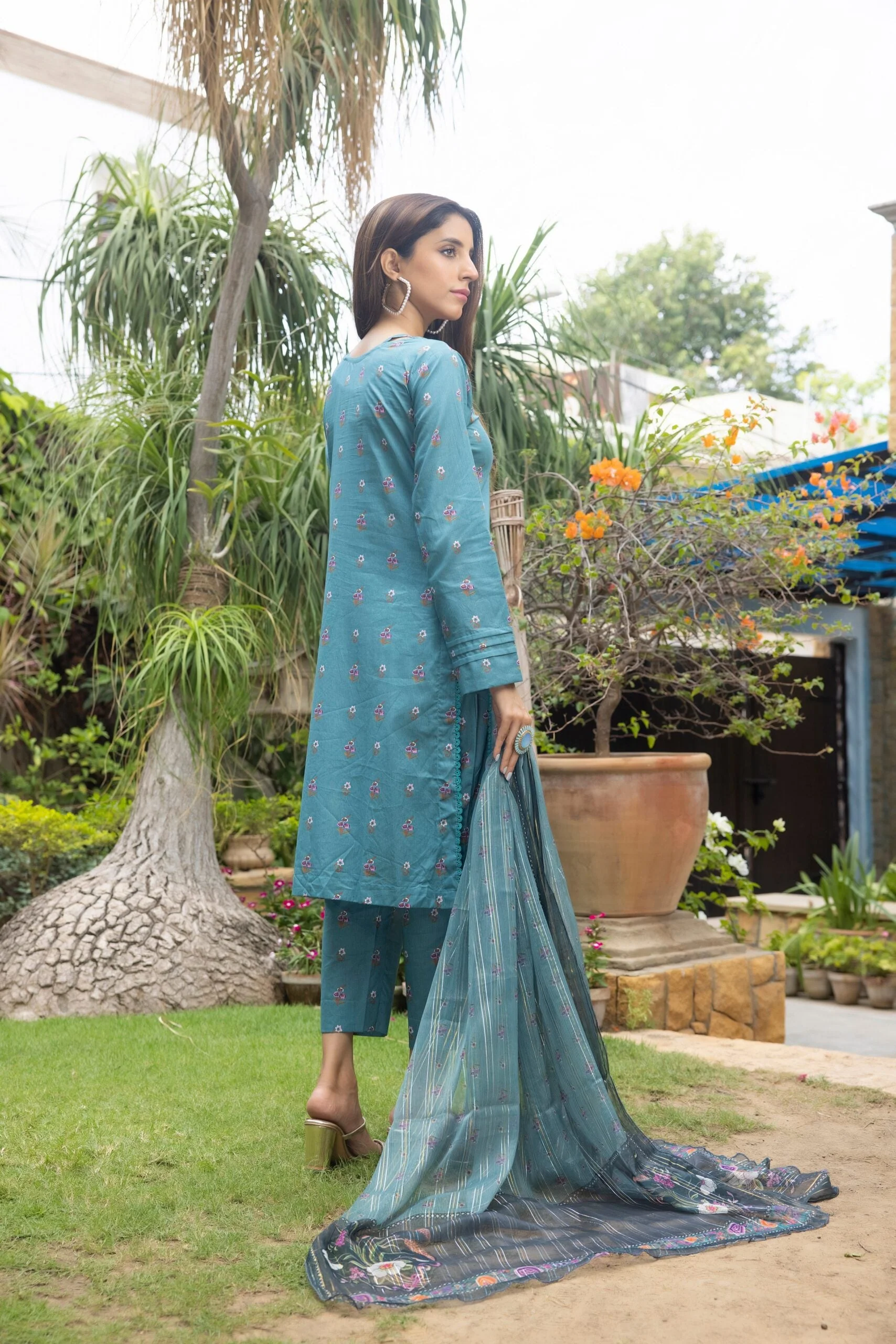 Orchid Printed Lawn Collection with Chiffon Zari Dupatta β OCZ-4 - Image 4