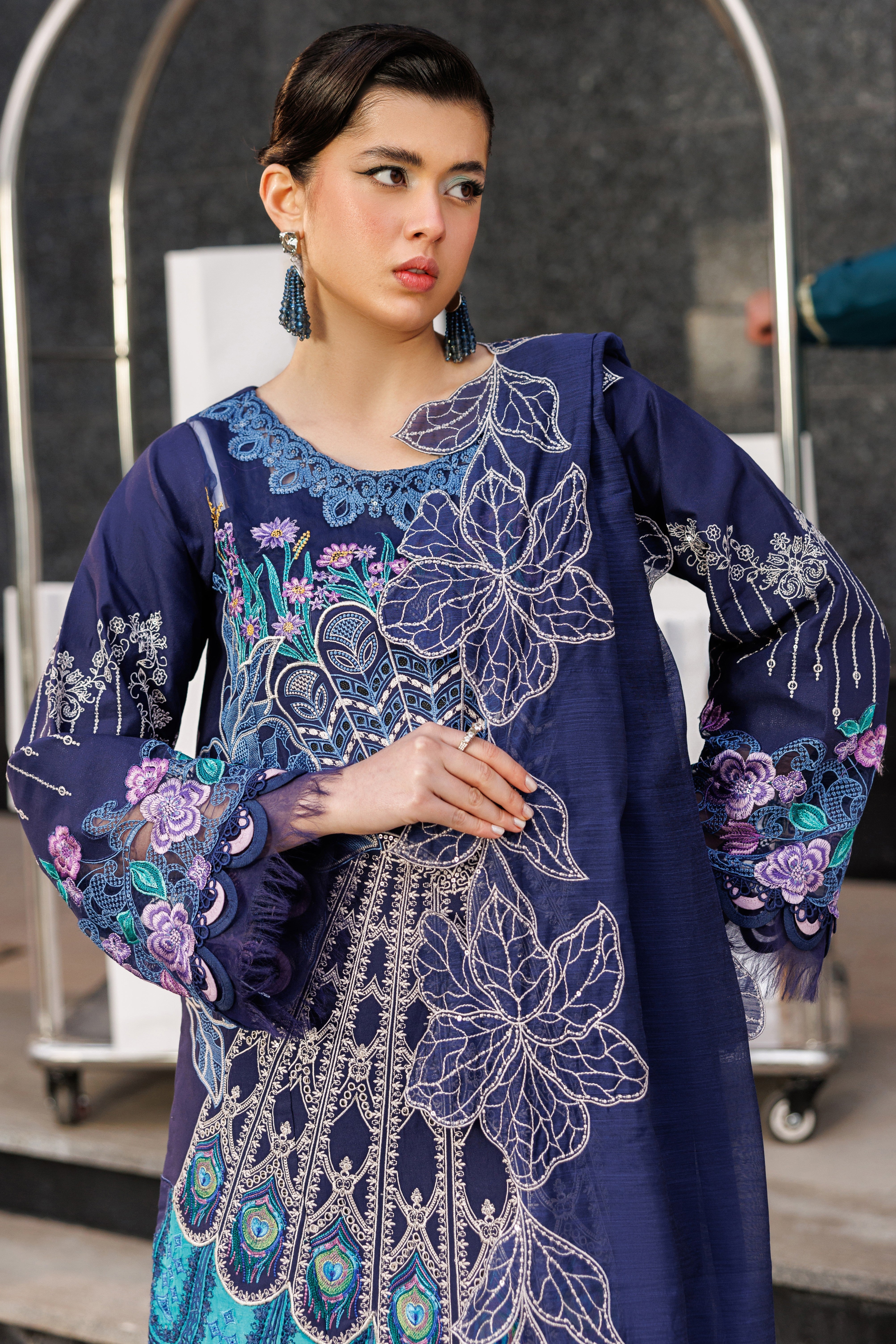 Parishay Monaco Luxury Lawn – MN-10 - Image 3