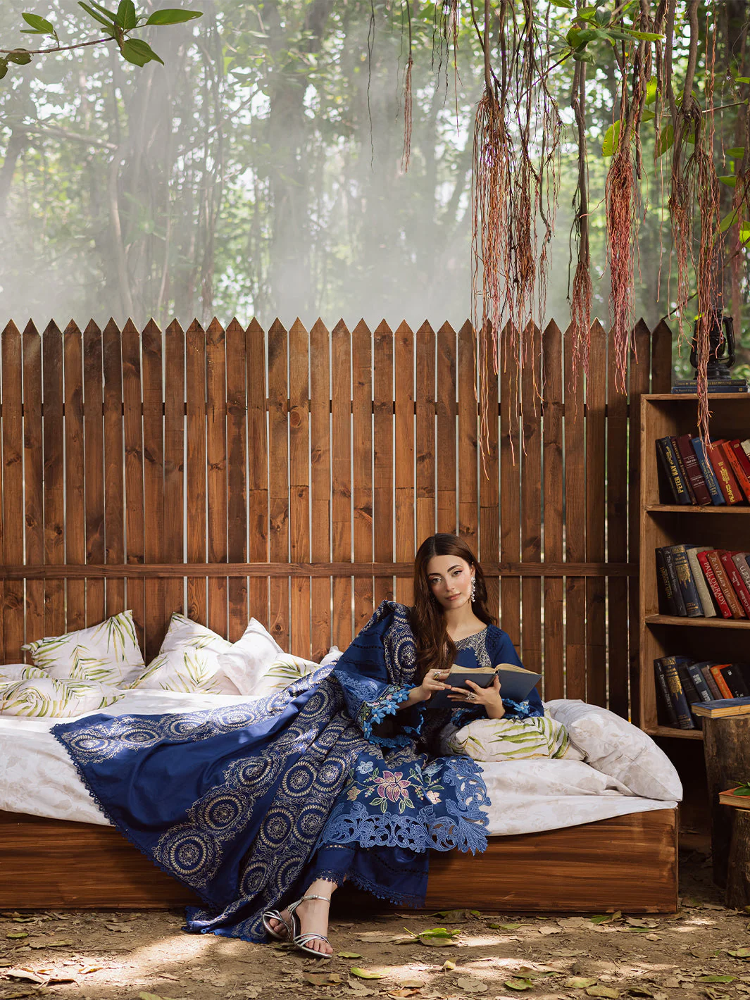 Parishay Winterwood Tales Khaddar – WW - 02 - Image 9