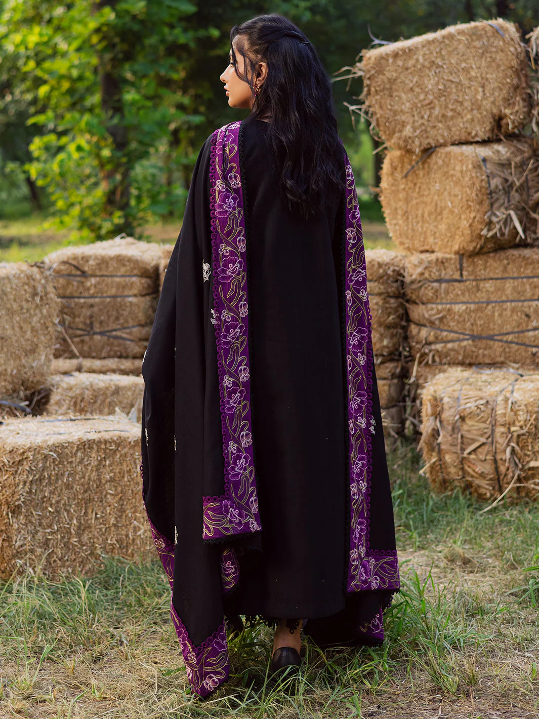 Parishay Winterwood Tales Khaddar – WW - 14 - Image 5