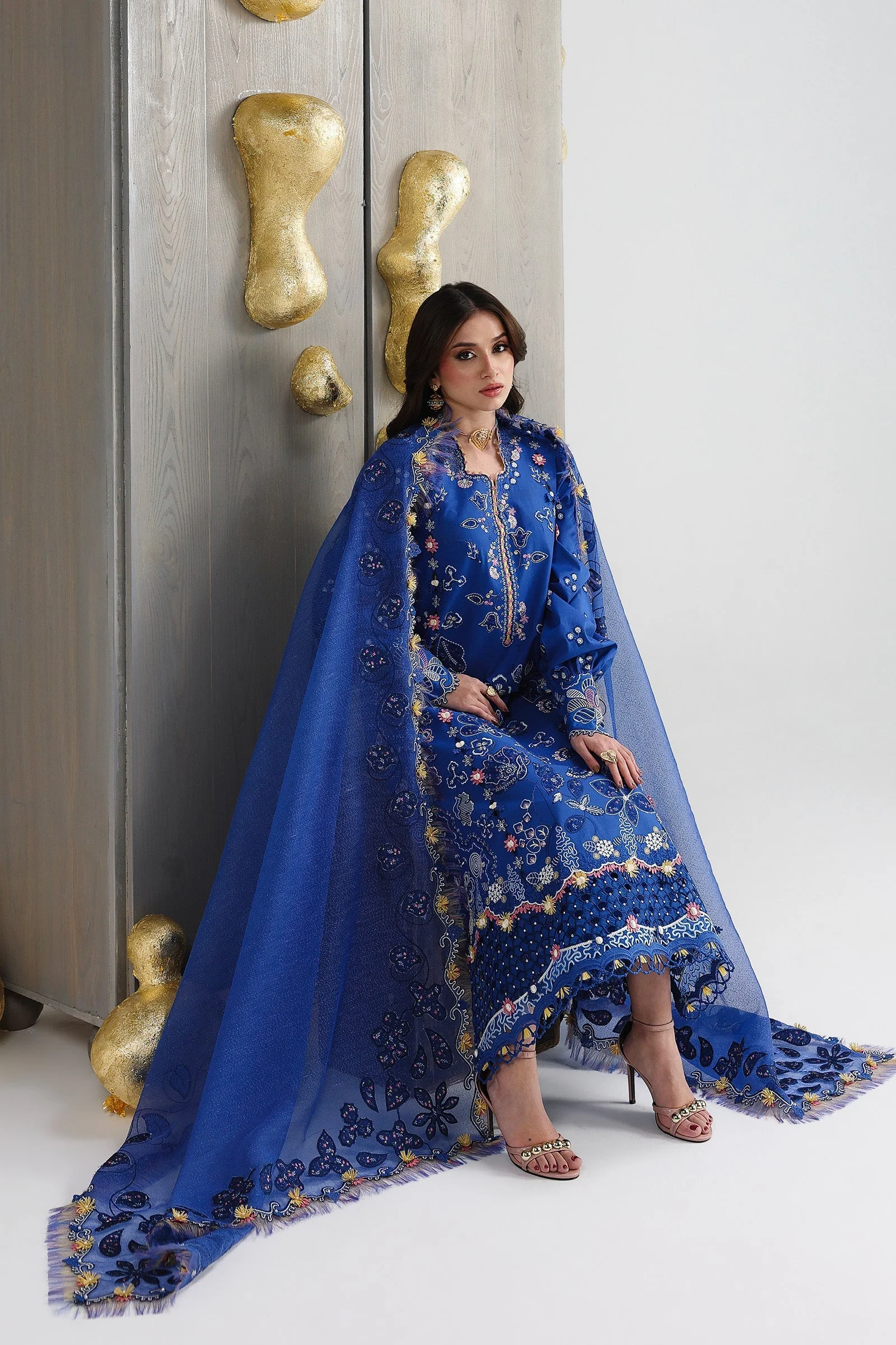 Qalamkar Festive Luxury Lawn – QFL-06 EMINA - Image 6
