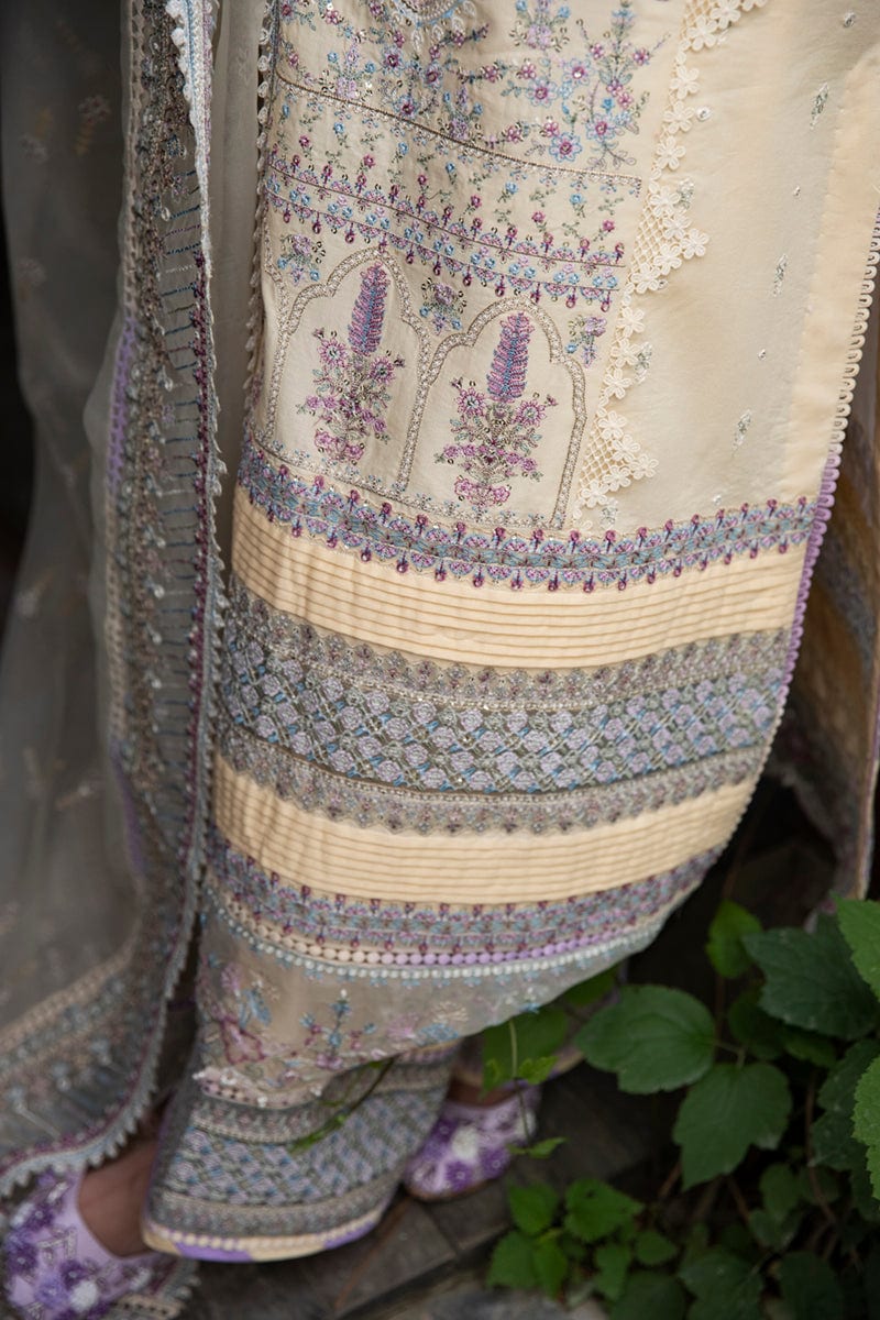Qalamkar Luxury Festive Lawn Collection 2022 – EB-09 DAPHNE - Image 3