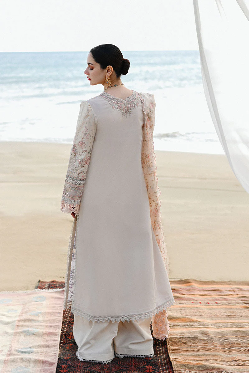 Qalamkar Luxury Lawn Collection 2023 – SP-03 KHANSA - Image 5