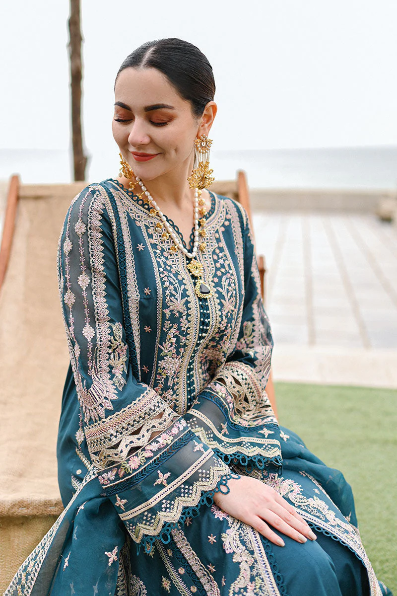 Qalamkar Luxury Lawn Collection 2023 – SP-10  ZAHRA - Image 3