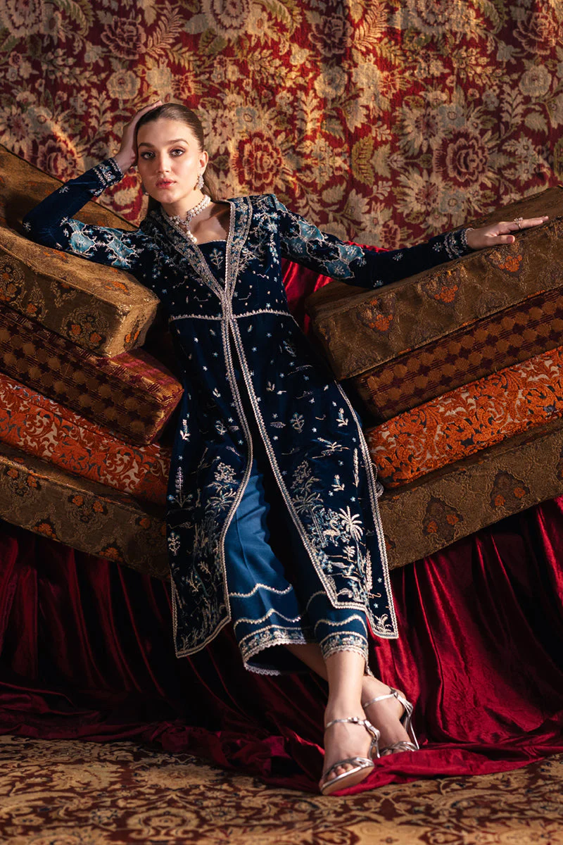 Qalamkar Luxury Velvet Edit Formals – BK-07 LIYANA - Image 8