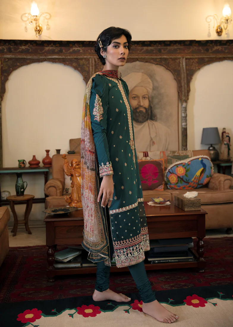 Qalamkar Qline Lawn Collection 2021 – BL-05 Aani - Image 3