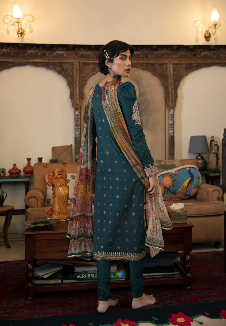 Qalamkar Qline Lawn Collection 2021 – BL-05 Aani - Image 4