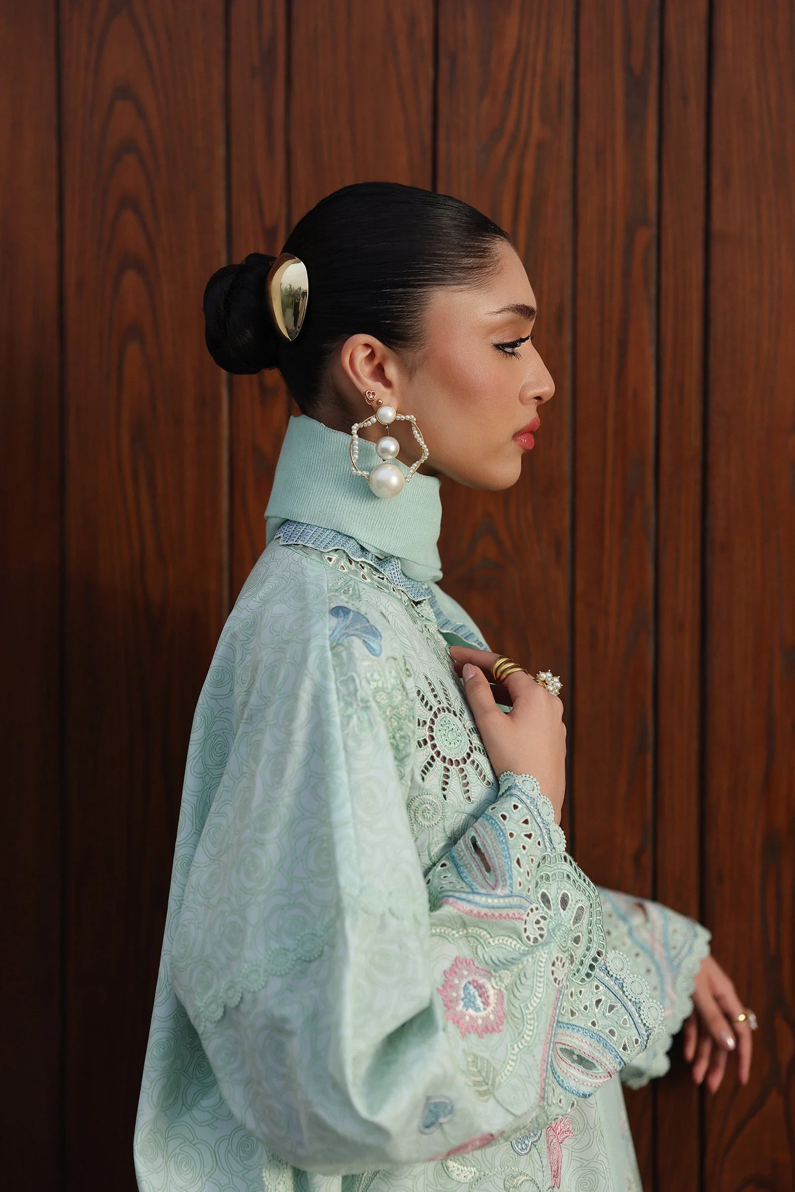 Qalamkar Qline Lawn Drop II – QKL-07 LEYA - Image 4